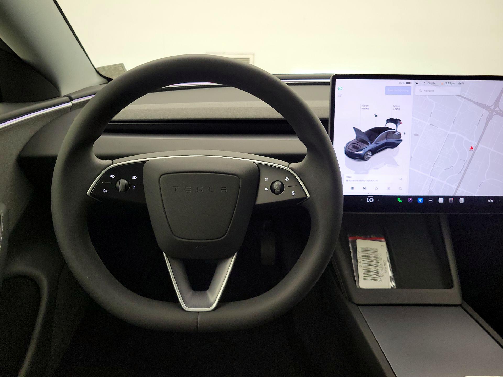 Thumbnail: 2025 Tesla Model 3 - 10