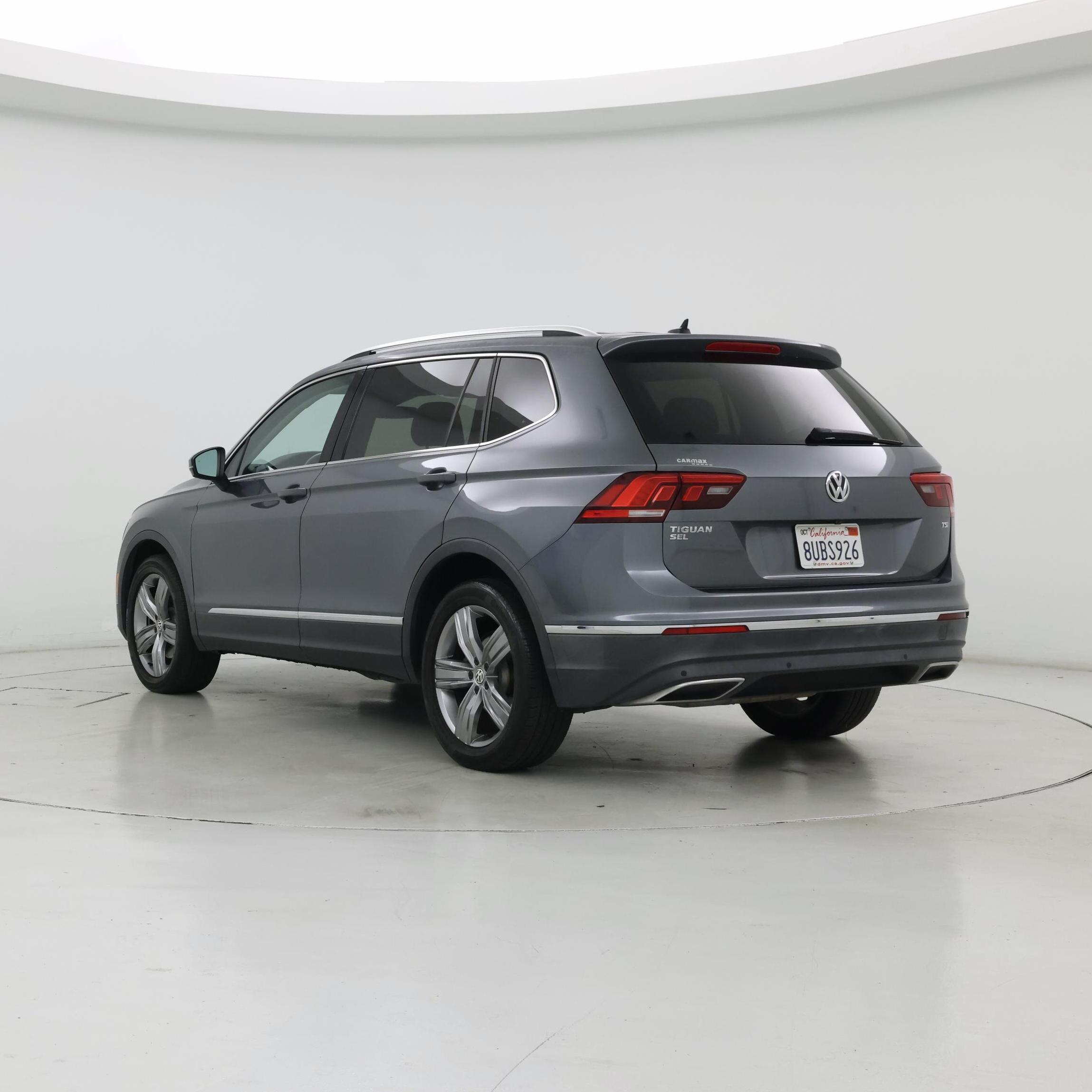 Thumbnail: 2018 Volkswagen Tiguan - 2