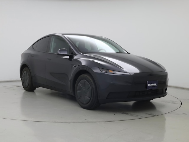 Gray 2026 Tesla Model Y Long Range RWD SUV / Crossover Rear-Wheel Drive Automatic