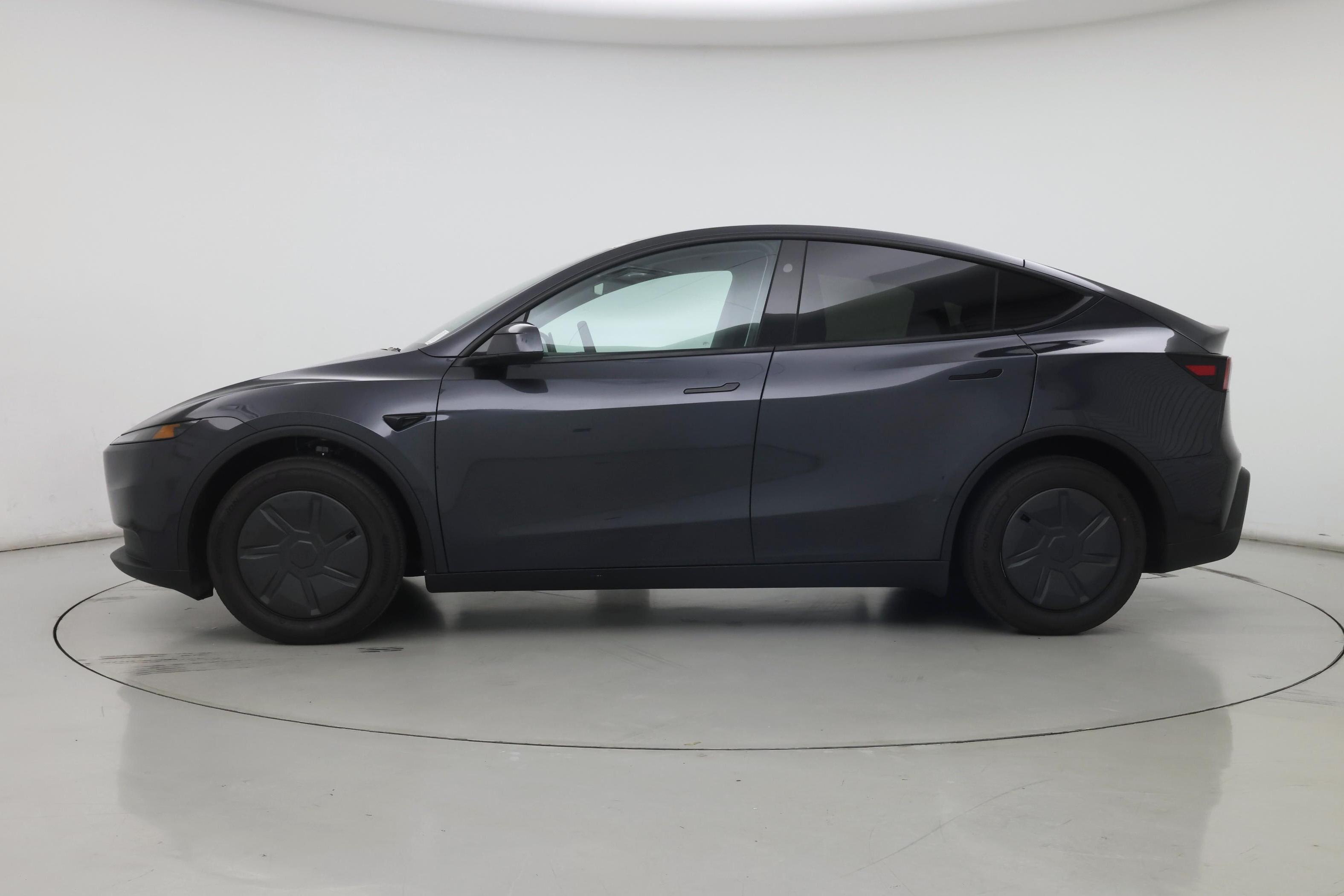 Thumbnail: 2026 Tesla Model Y - 3