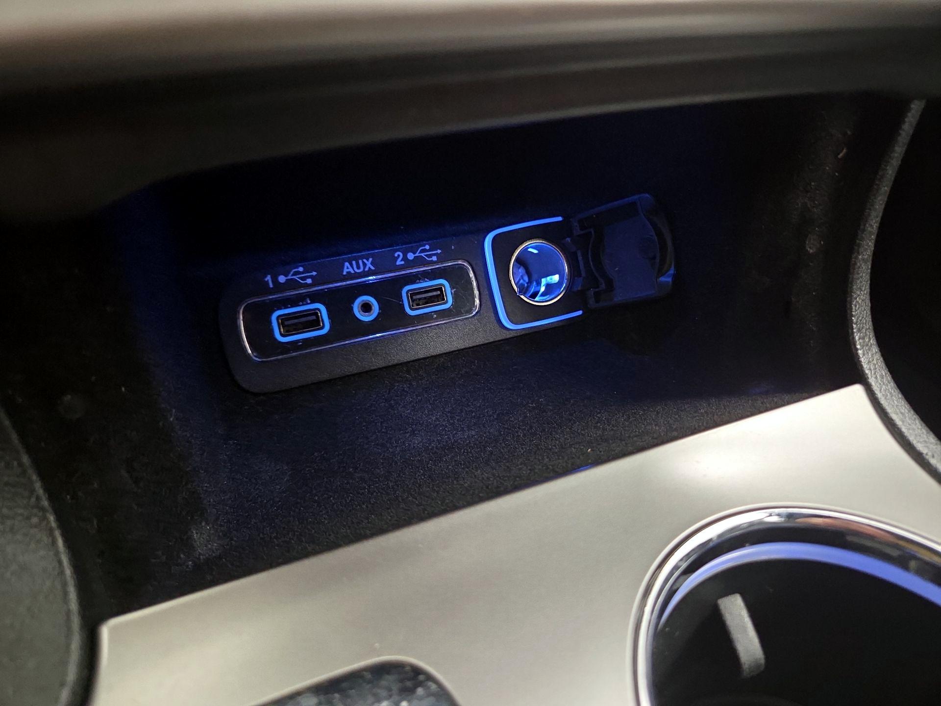 Thumbnail: 2019 Jeep Grand Cherokee - 18