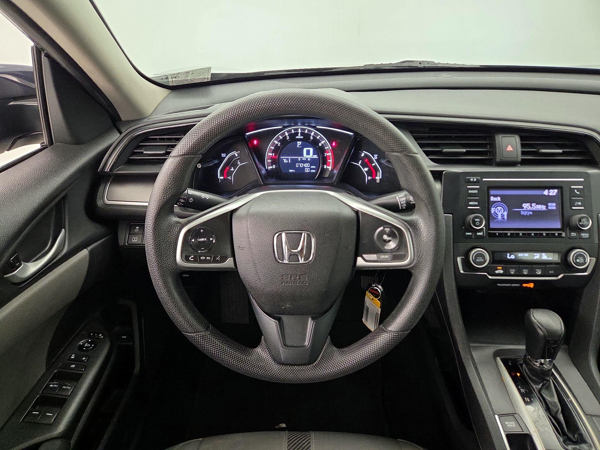 Thumbnail: 2018 Honda Civic - 10