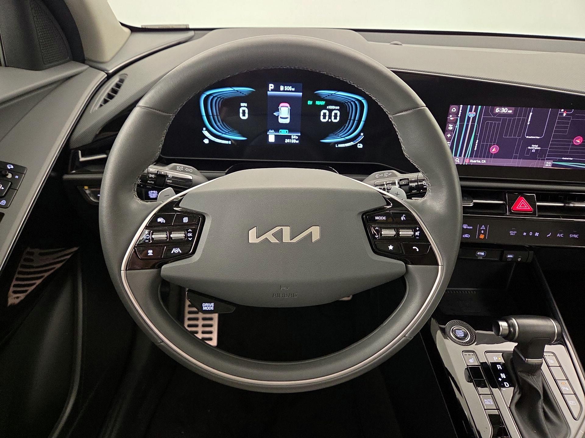 Thumbnail: 2024 Kia Niro - 10