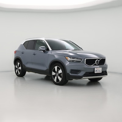 2020 Volvo XC40 T5 Momentum