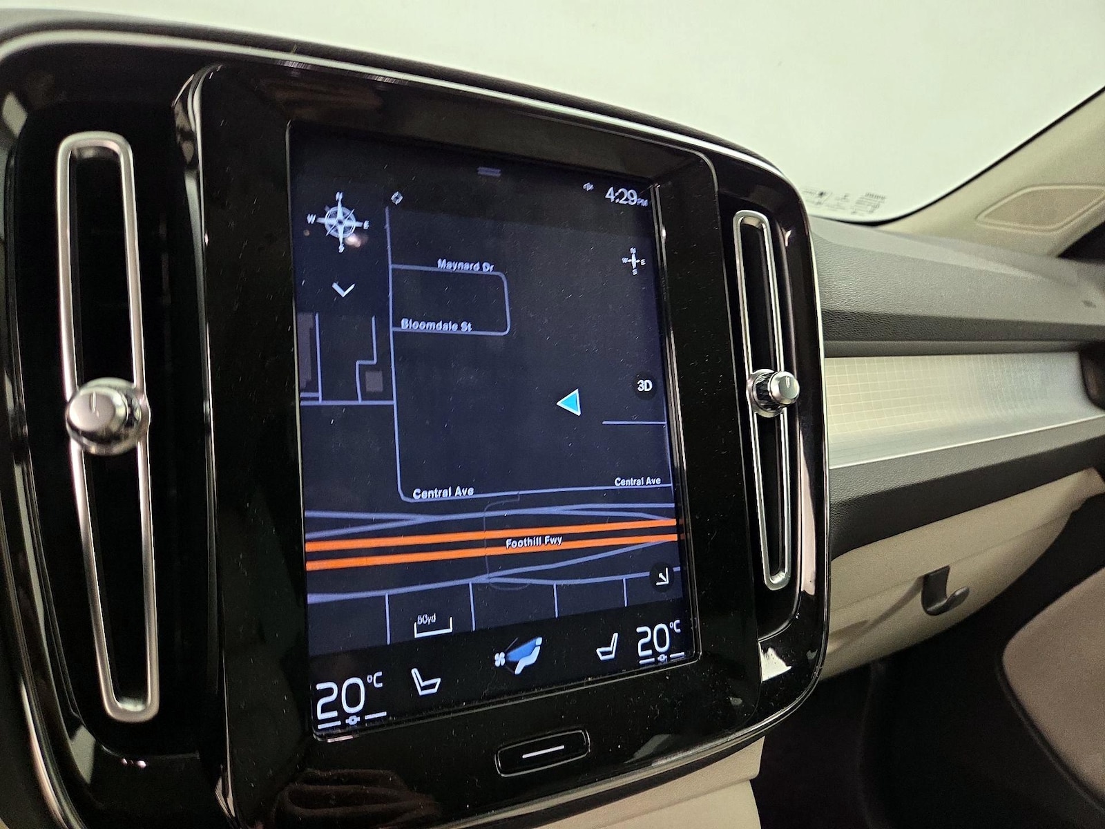 2020 Volvo XC40 Momentum - Photo 14