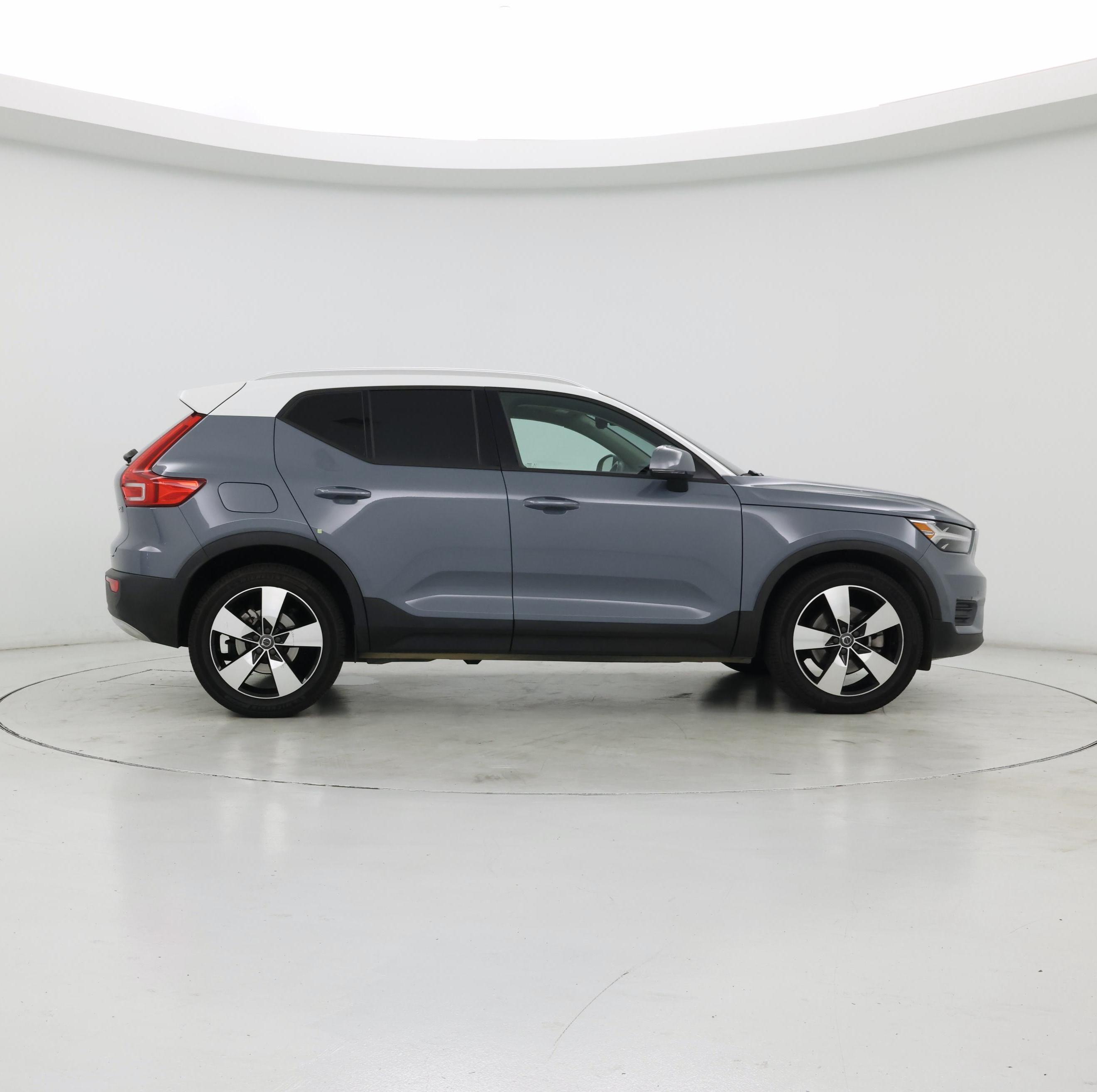 Thumbnail: 2020 Volvo XC40 - 7