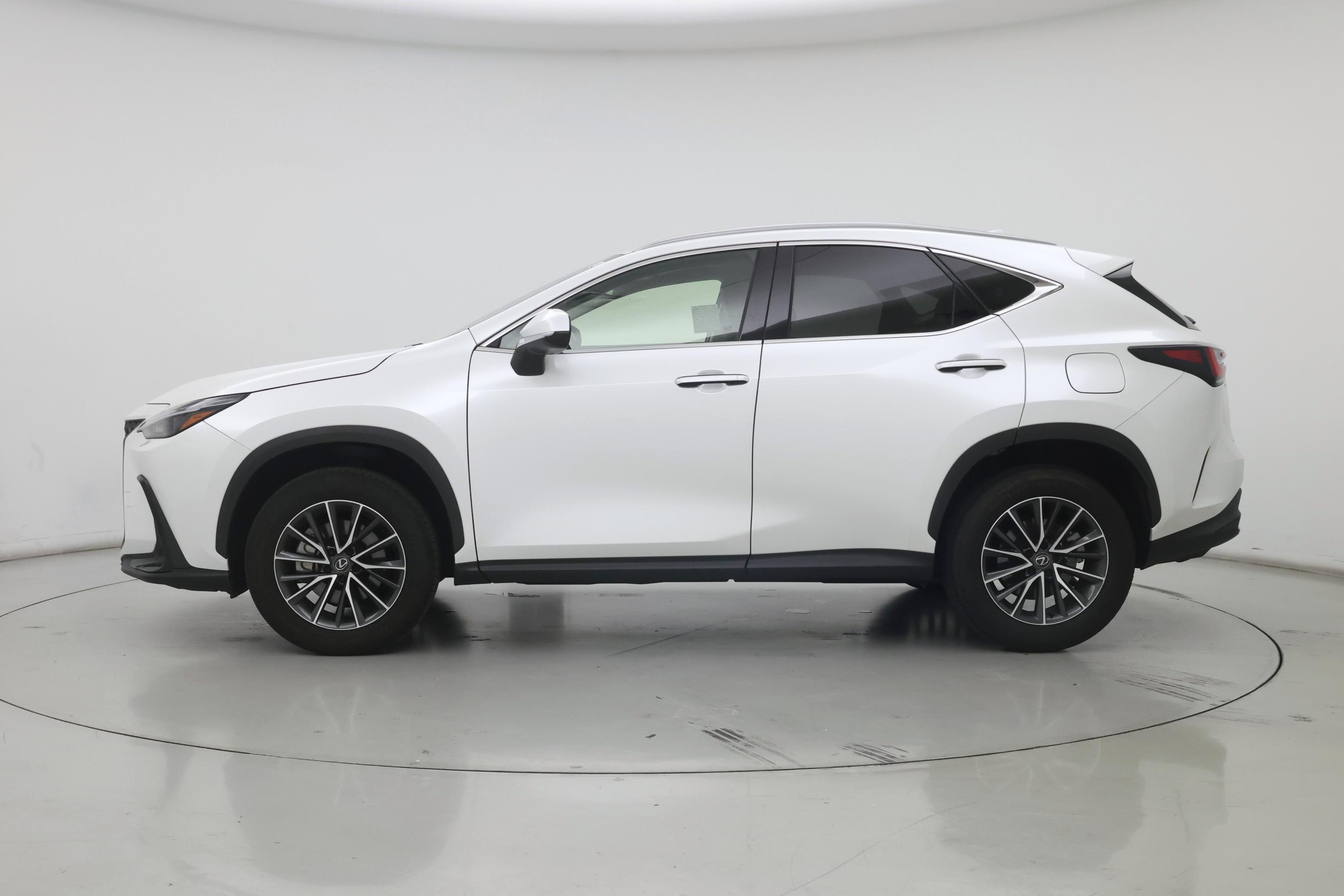Thumbnail: 2024 Lexus NX - 3