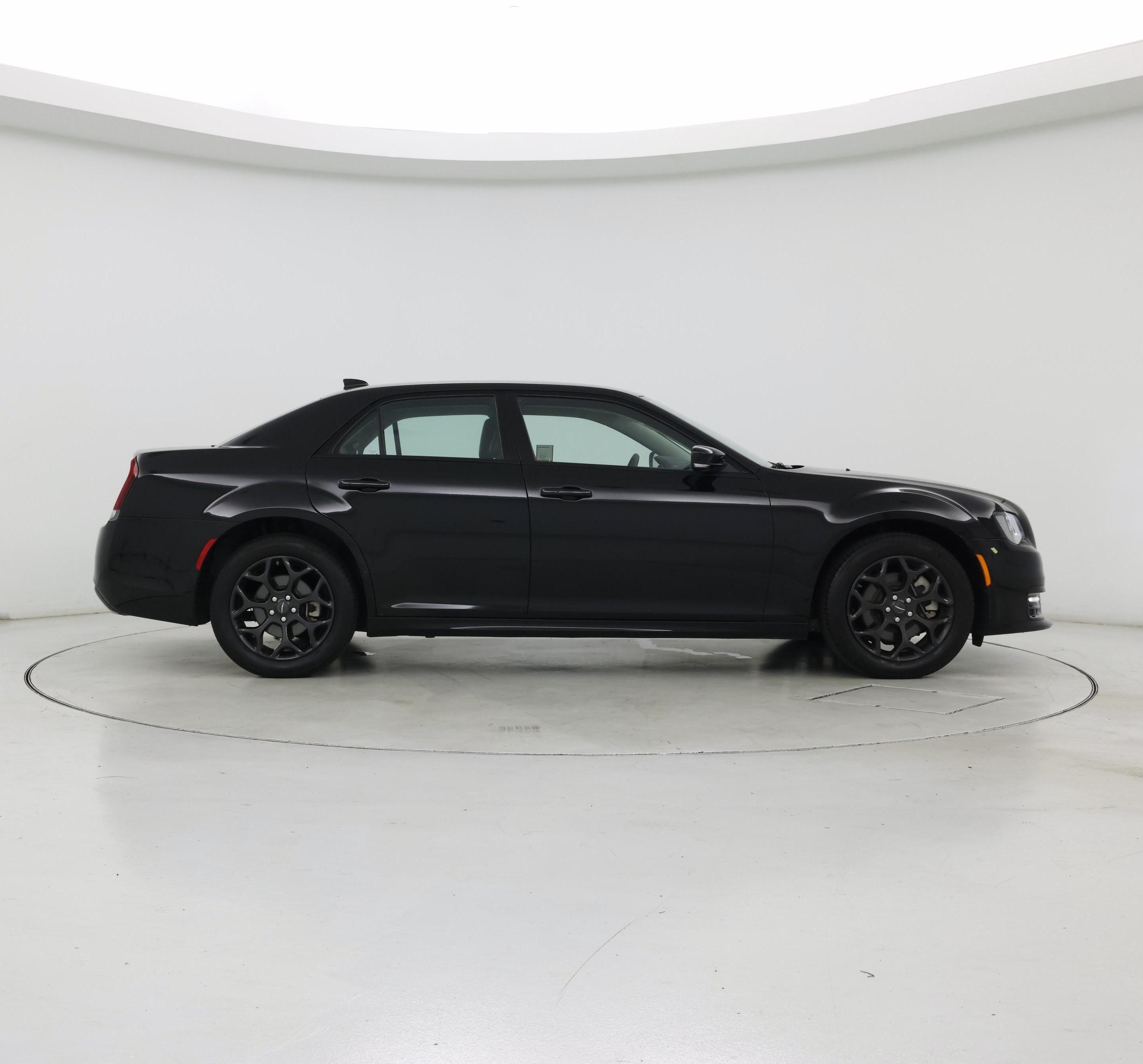 Thumbnail: 2023 Chrysler 300 - 7