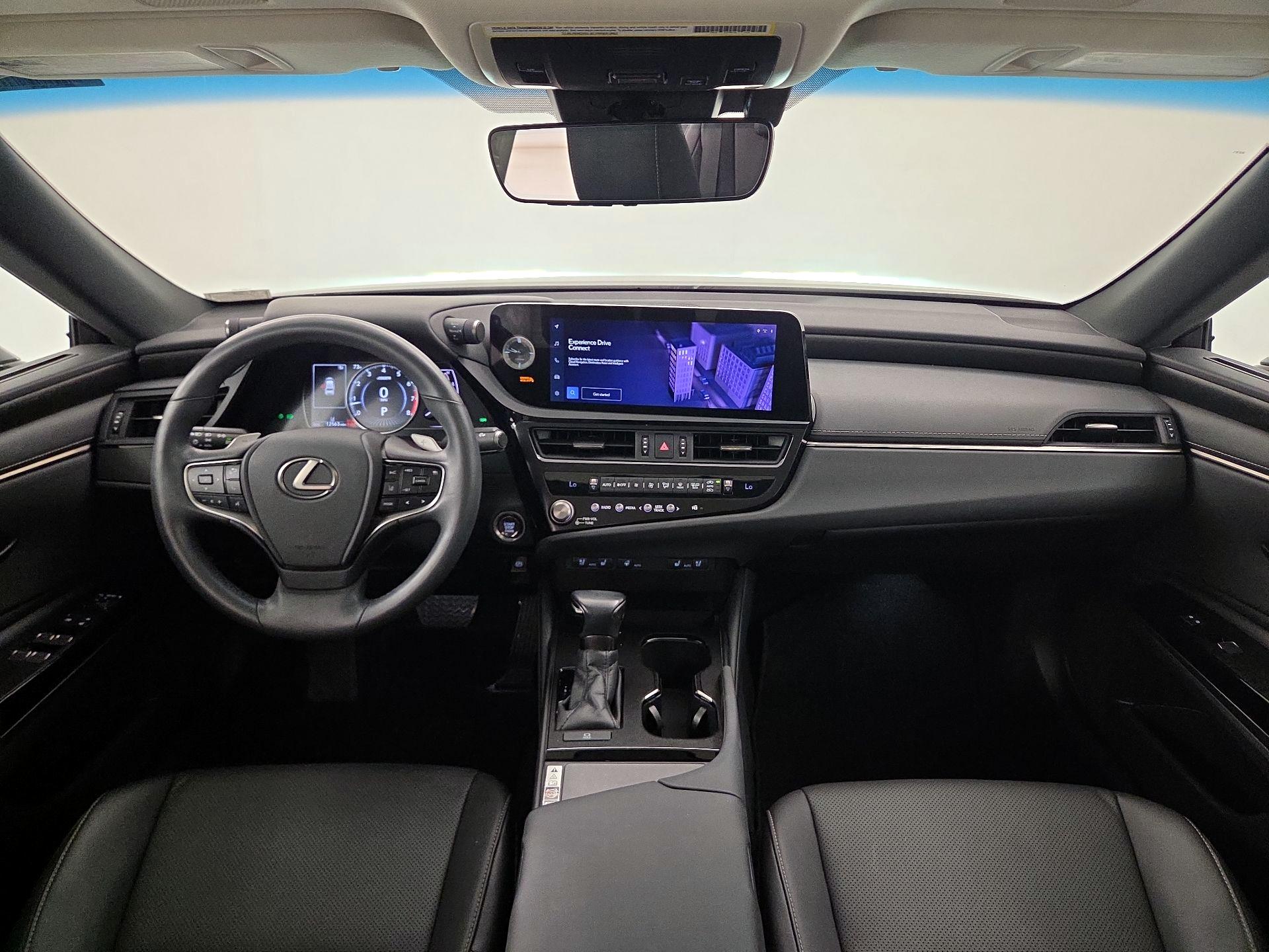 Thumbnail: 2023 Lexus ES - 9