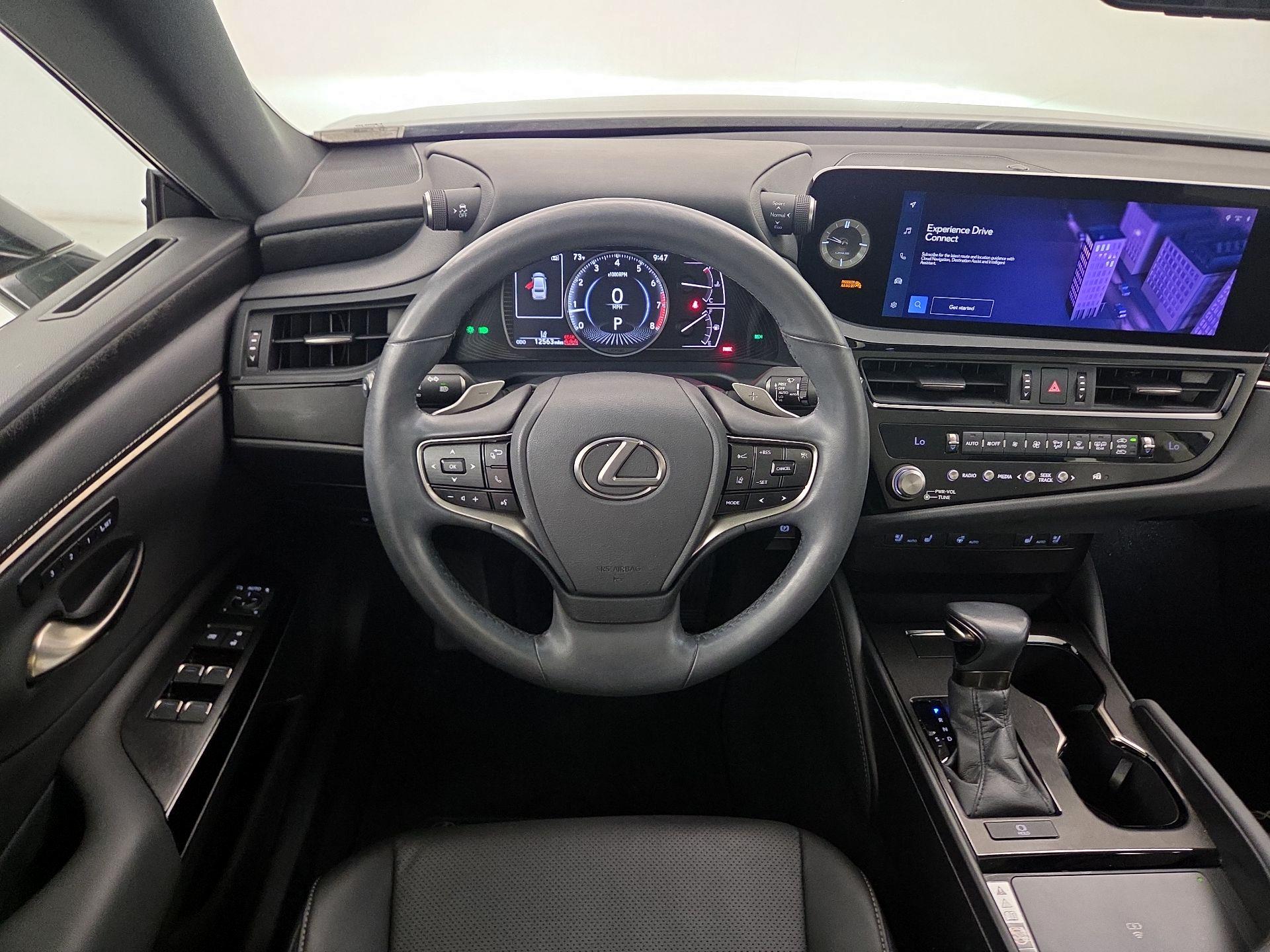 Thumbnail: 2023 Lexus ES - 10