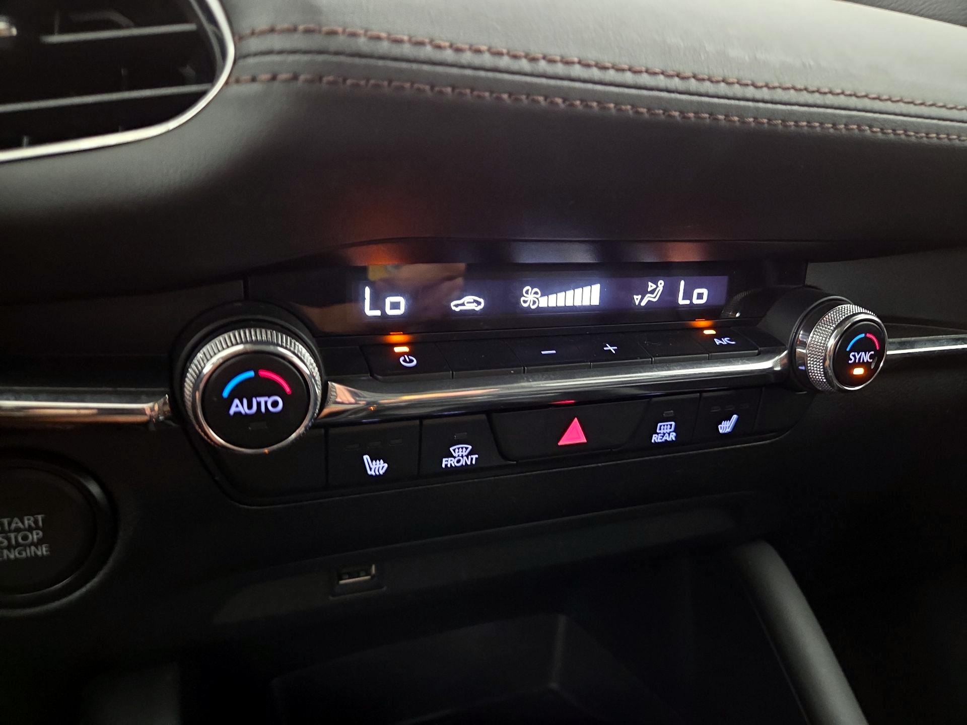 Thumbnail: 2021 Mazda Mazda3 - 17