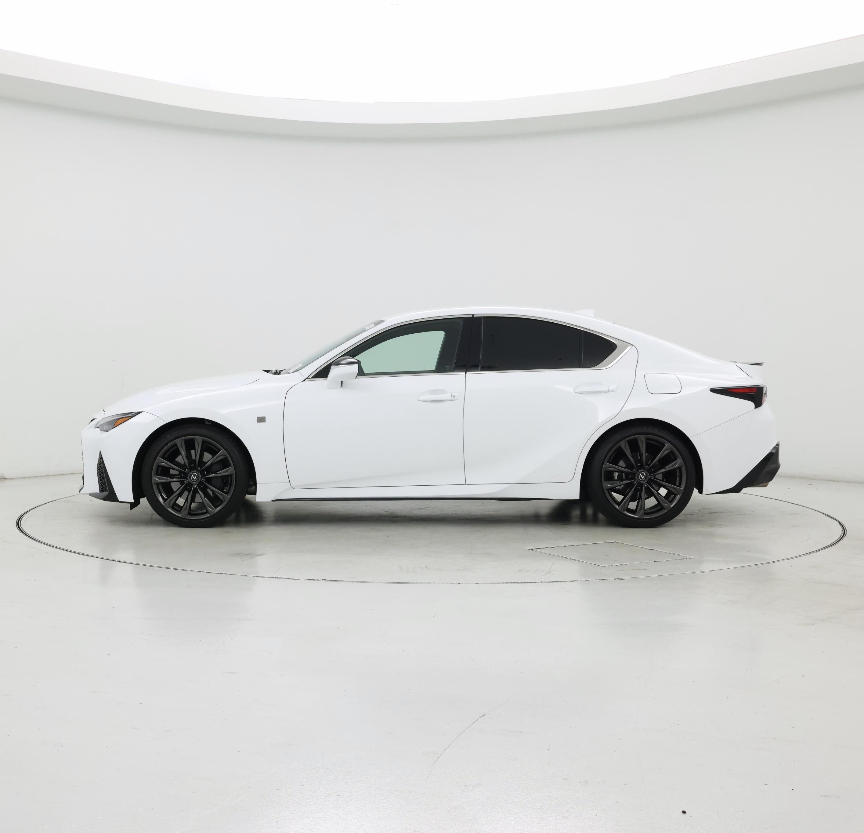 Thumbnail: 2025 Lexus IS - 3