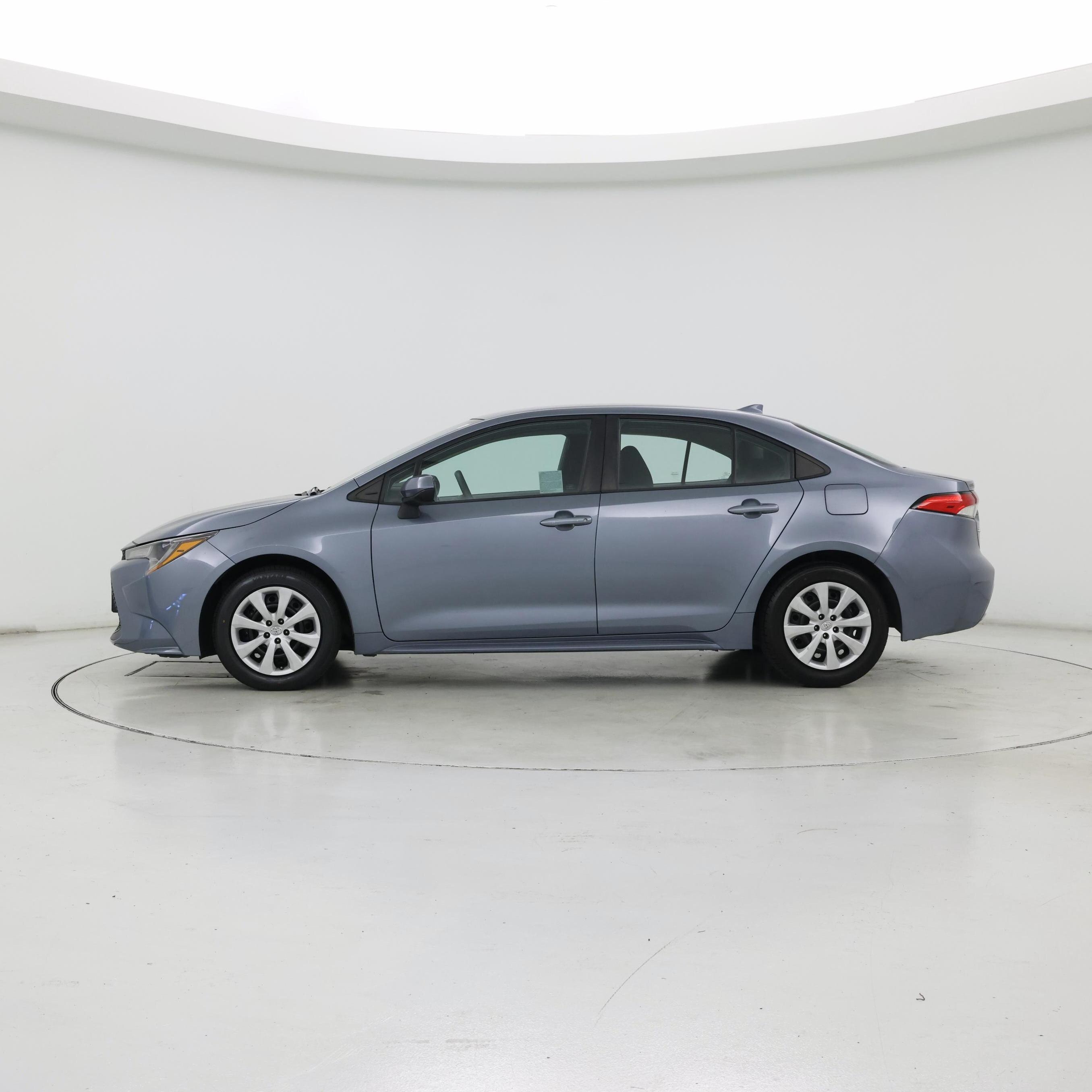 Thumbnail: 2022 Toyota Corolla - 3