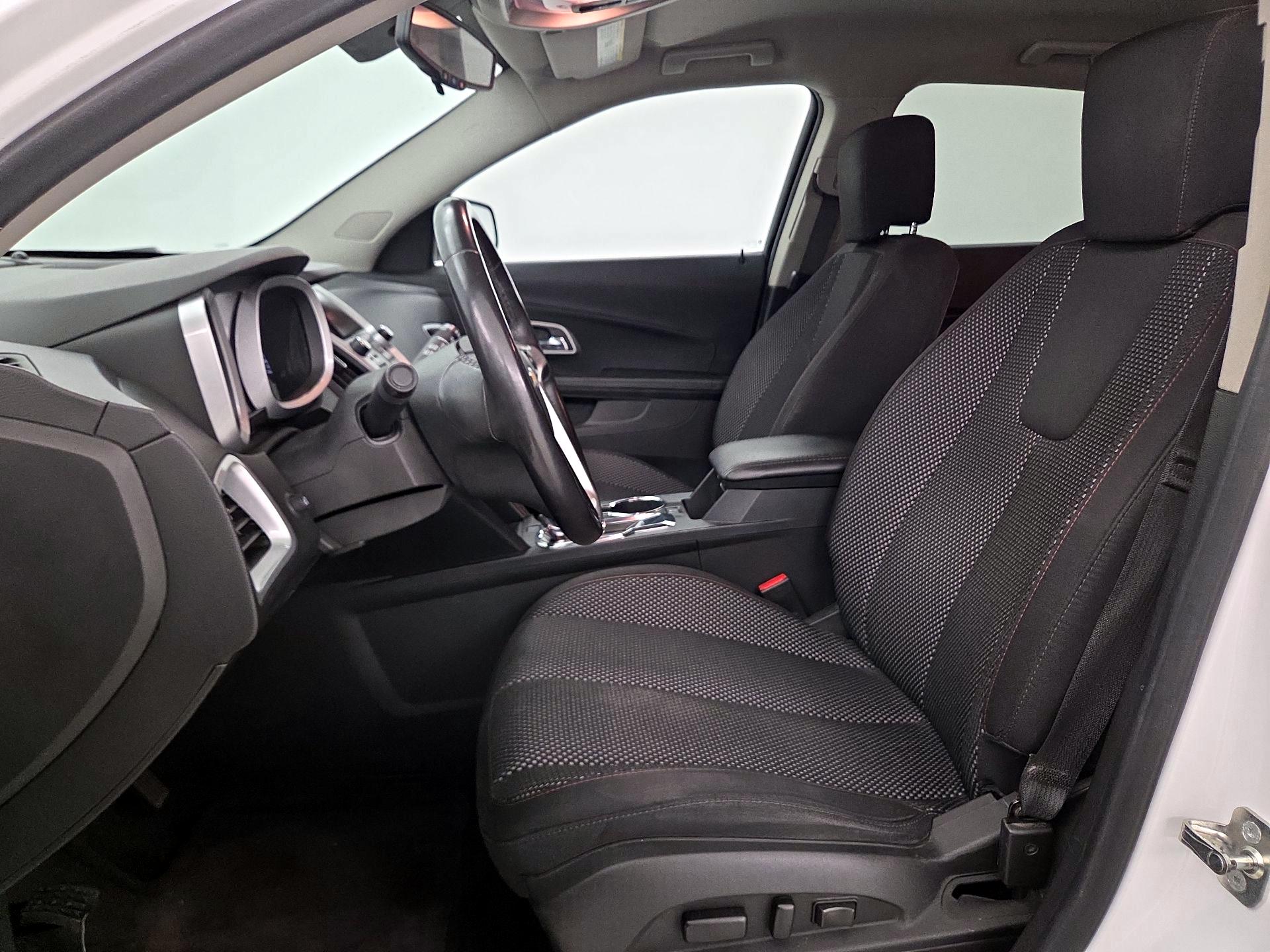 Thumbnail: 2016 Chevrolet Equinox - 11