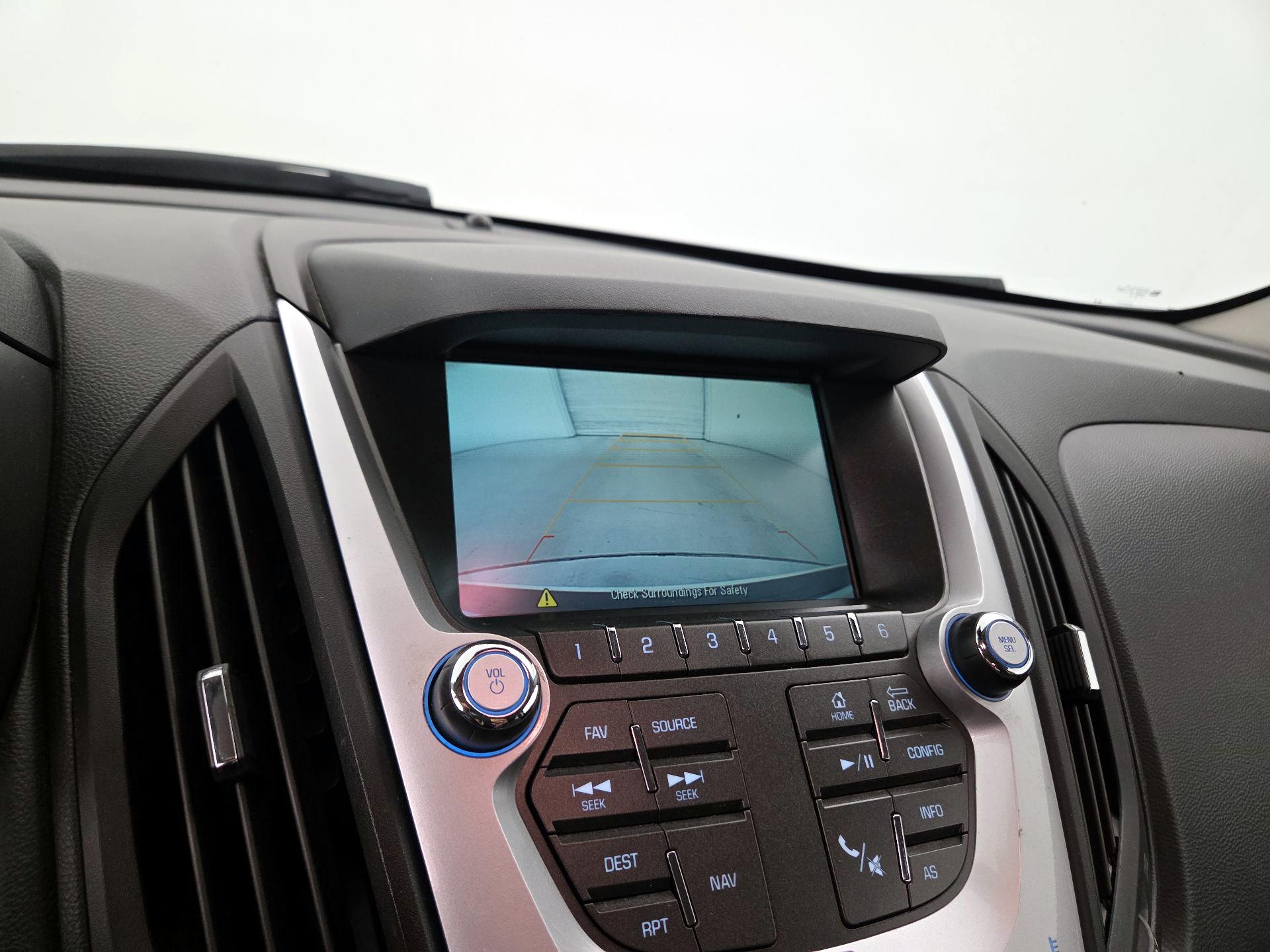 Thumbnail: 2016 Chevrolet Equinox - 13