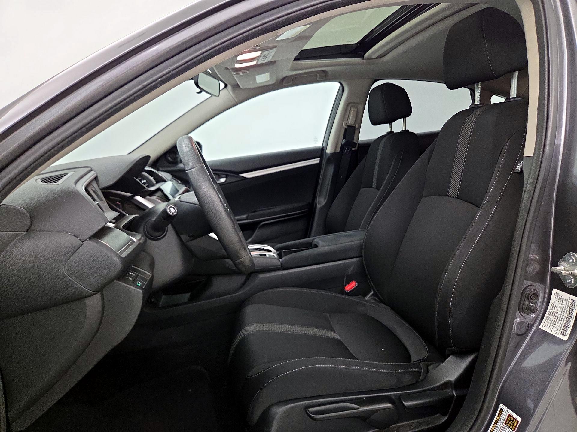 Thumbnail: 2017 Honda Civic - 11