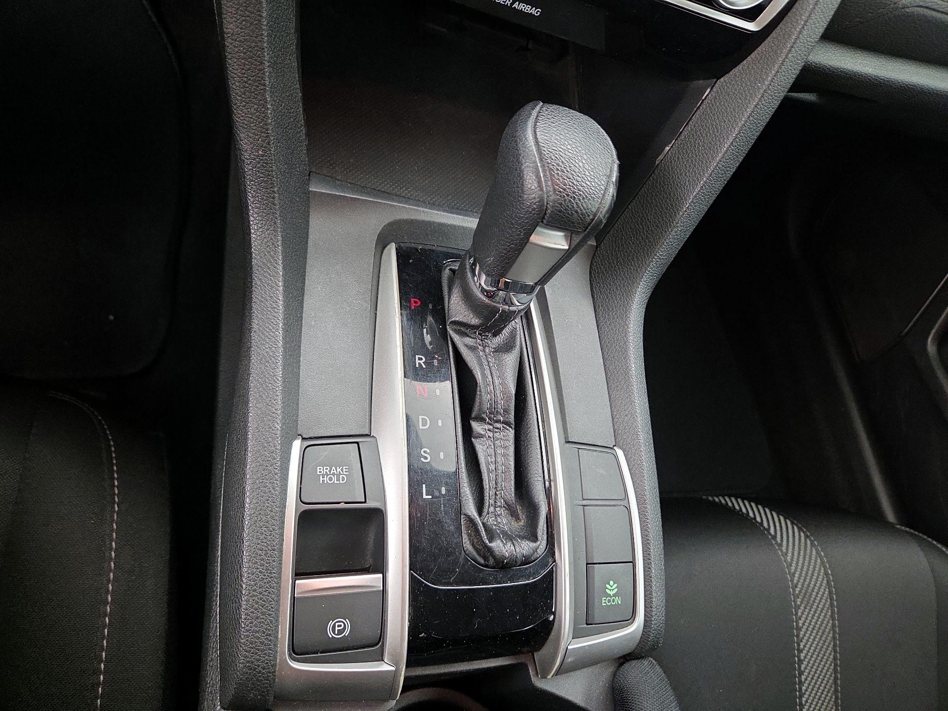 Thumbnail: 2017 Honda Civic - 17