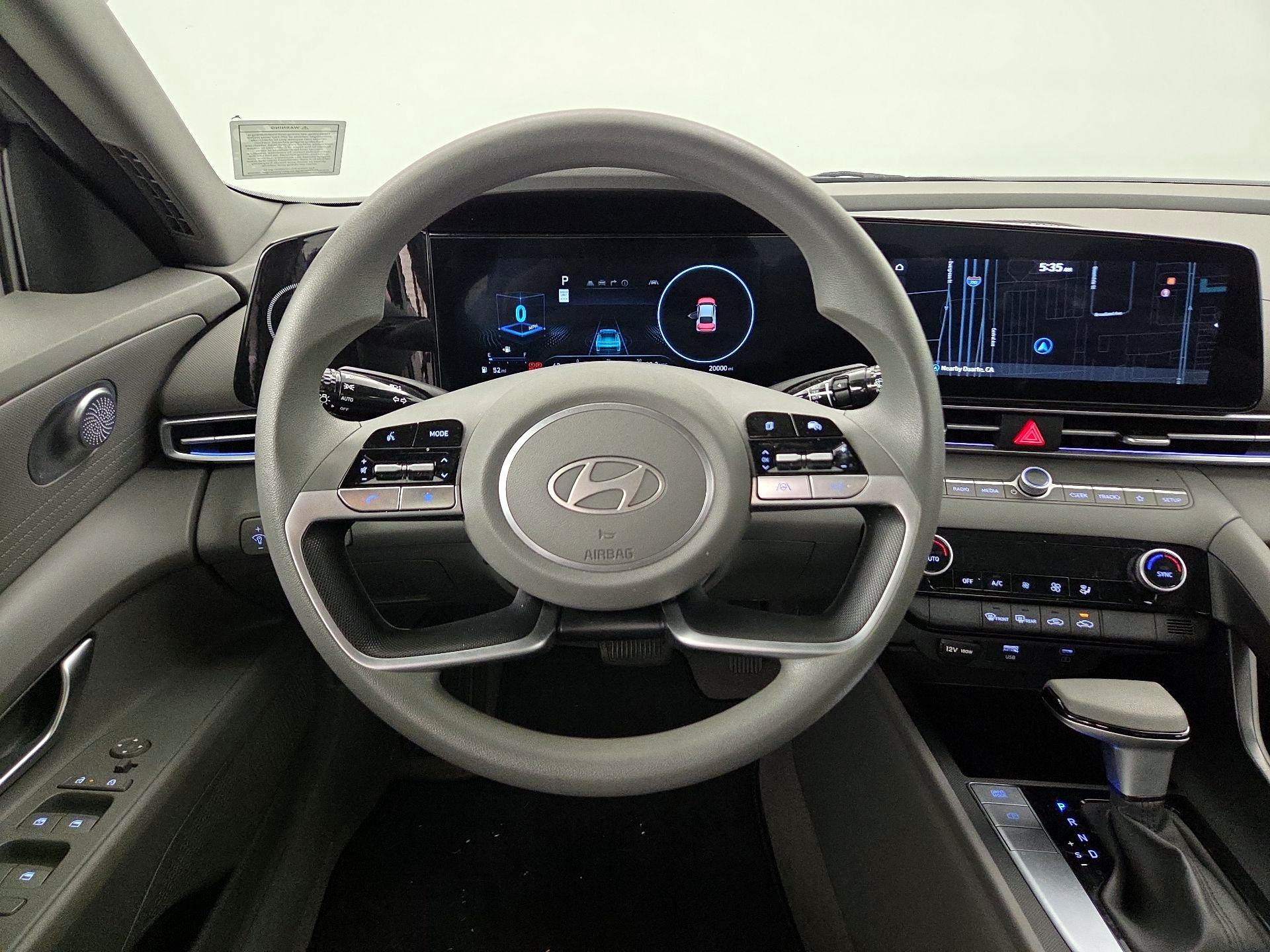 Thumbnail: 2024 Hyundai Elantra - 10