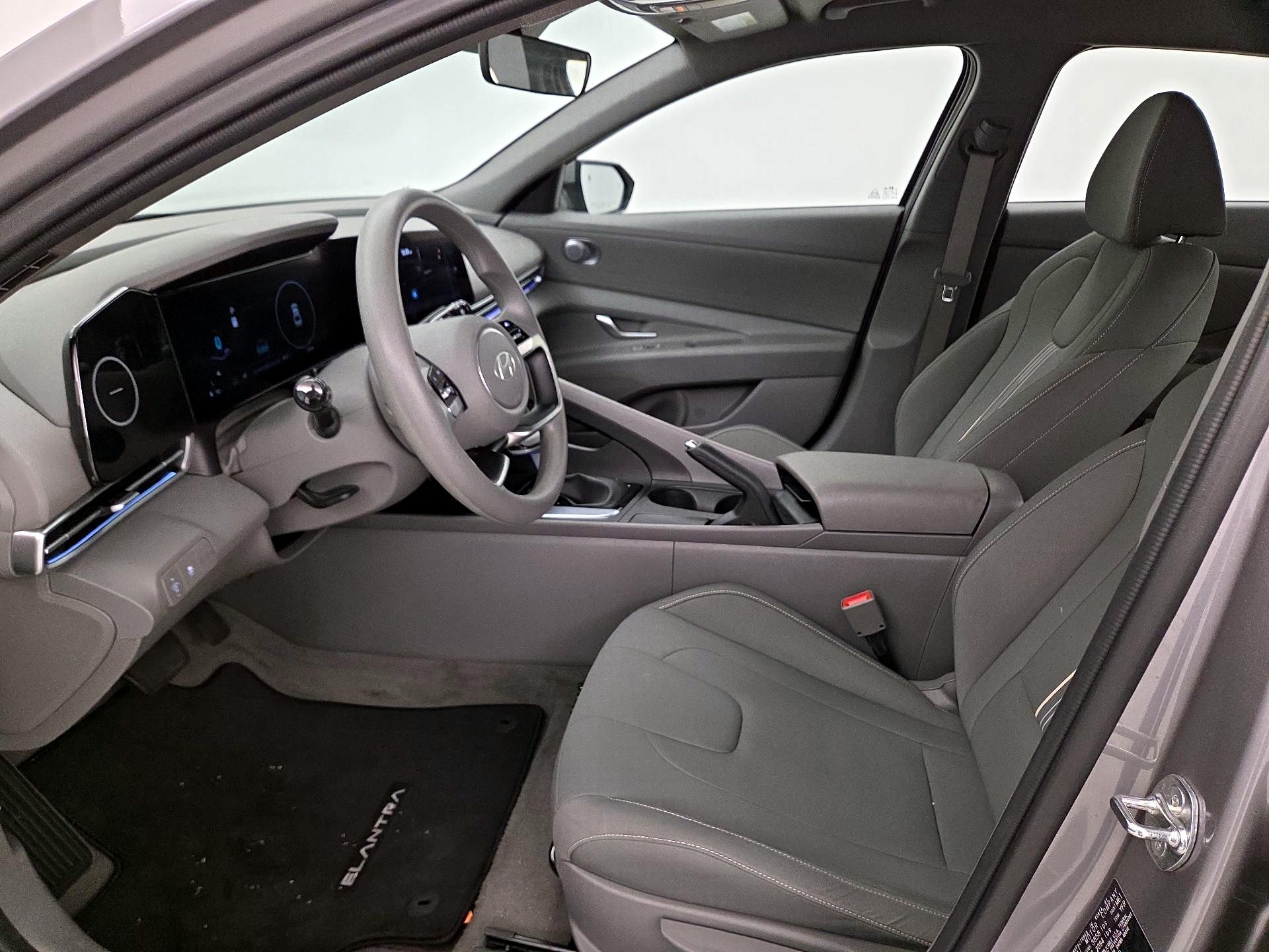 Thumbnail: 2024 Hyundai Elantra - 11