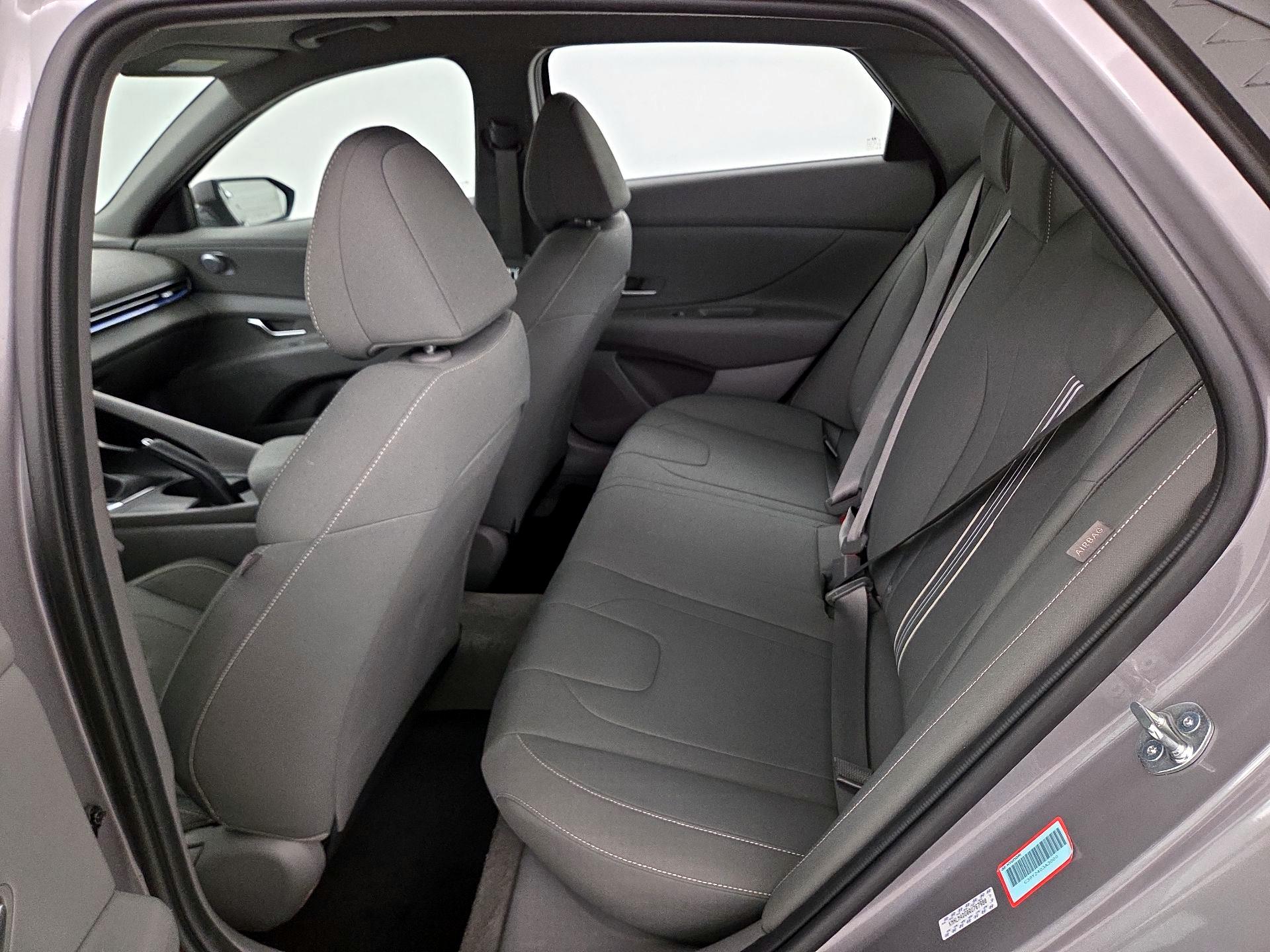 Thumbnail: 2024 Hyundai Elantra - 20