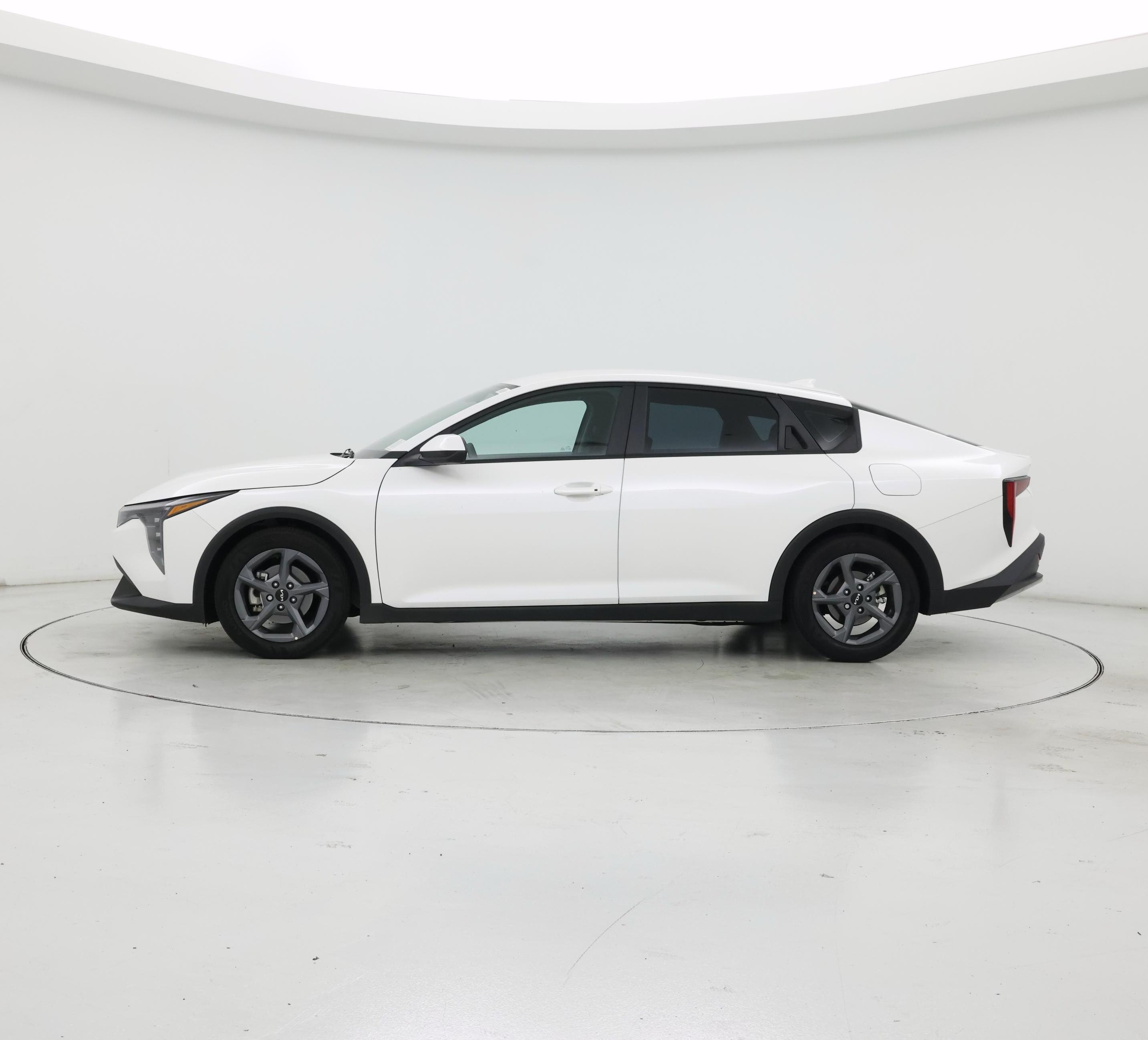 Thumbnail: 2025 Kia K4 - 3