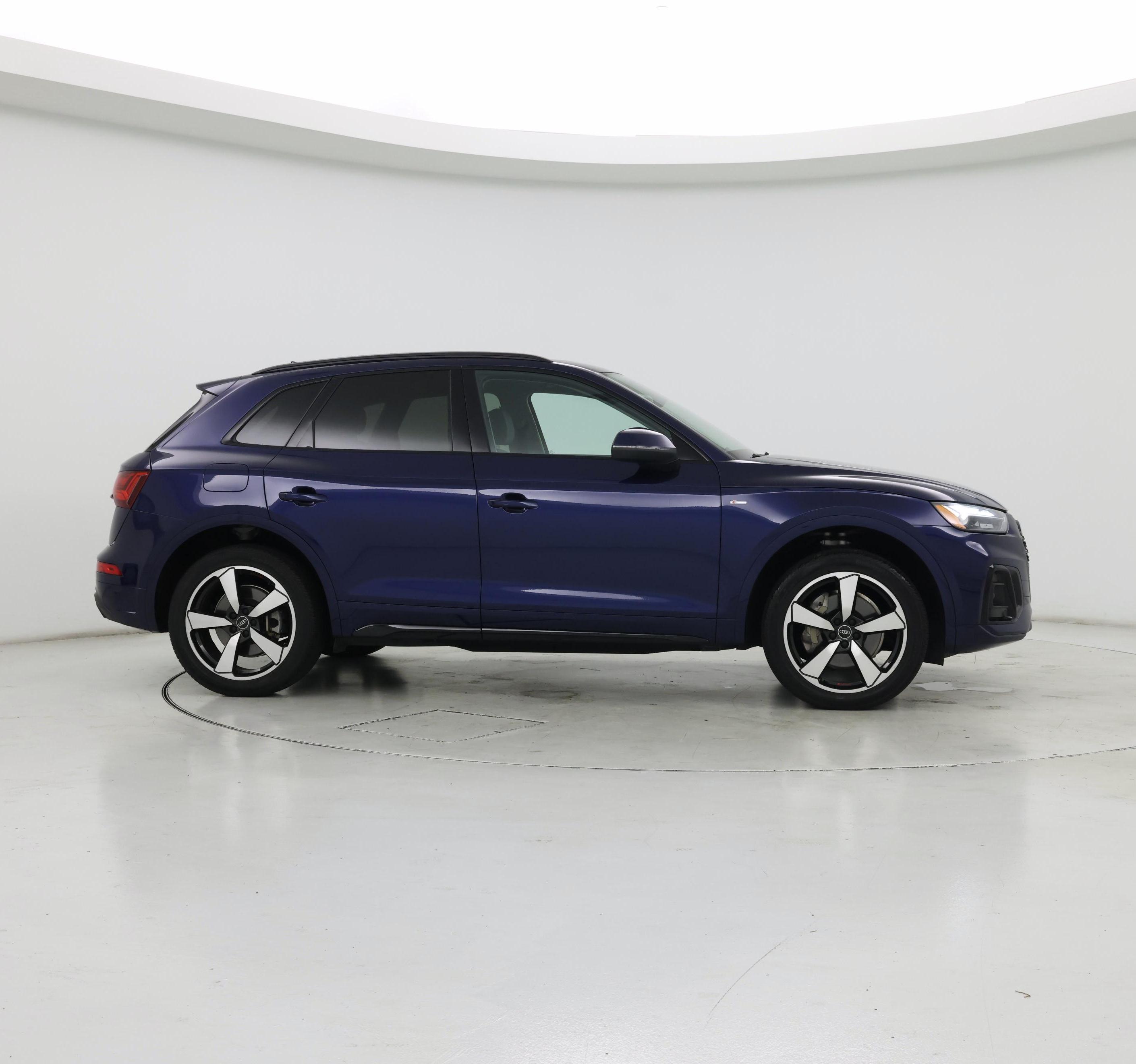 Thumbnail: 2022 Audi Q5 - 7
