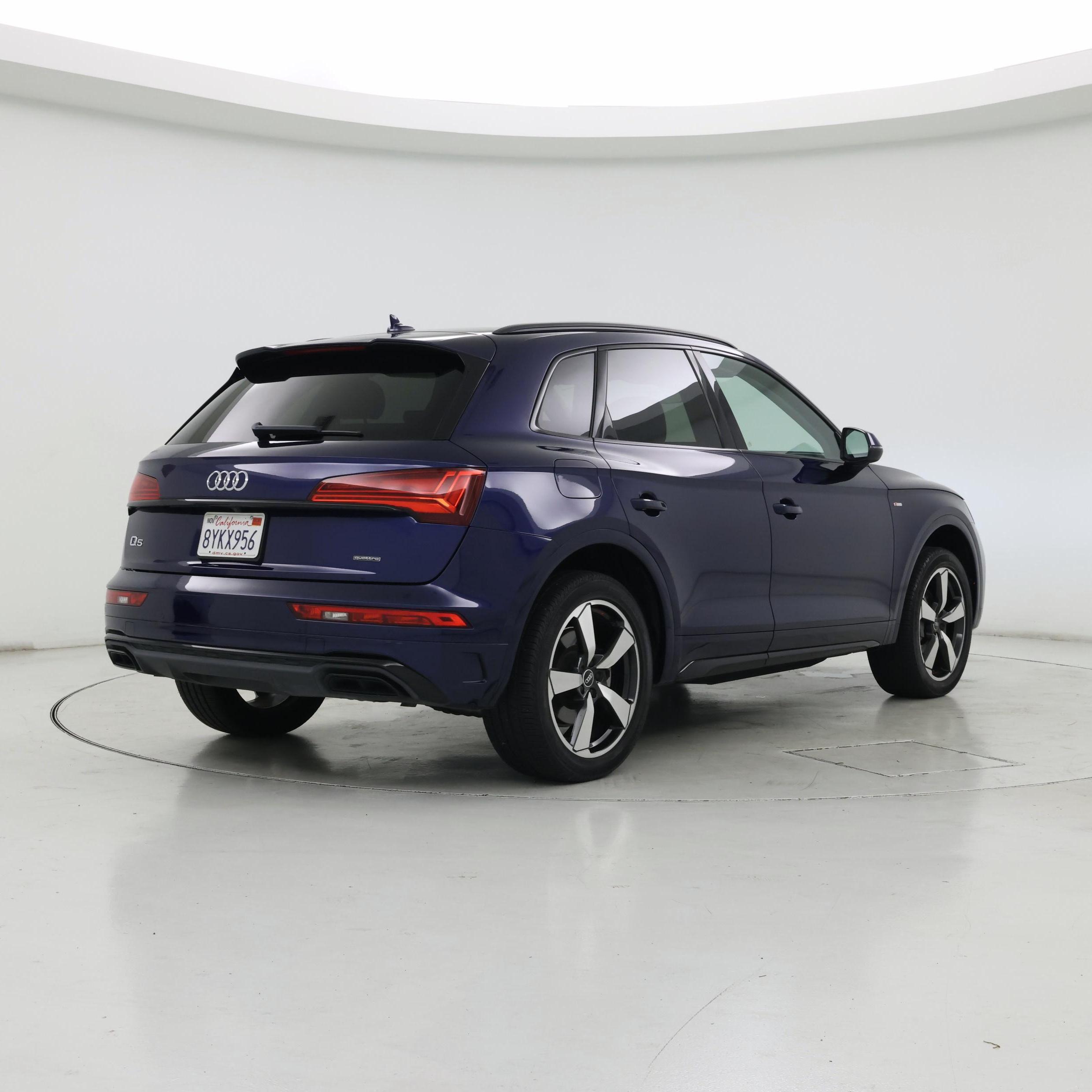 Thumbnail: 2022 Audi Q5 - 8