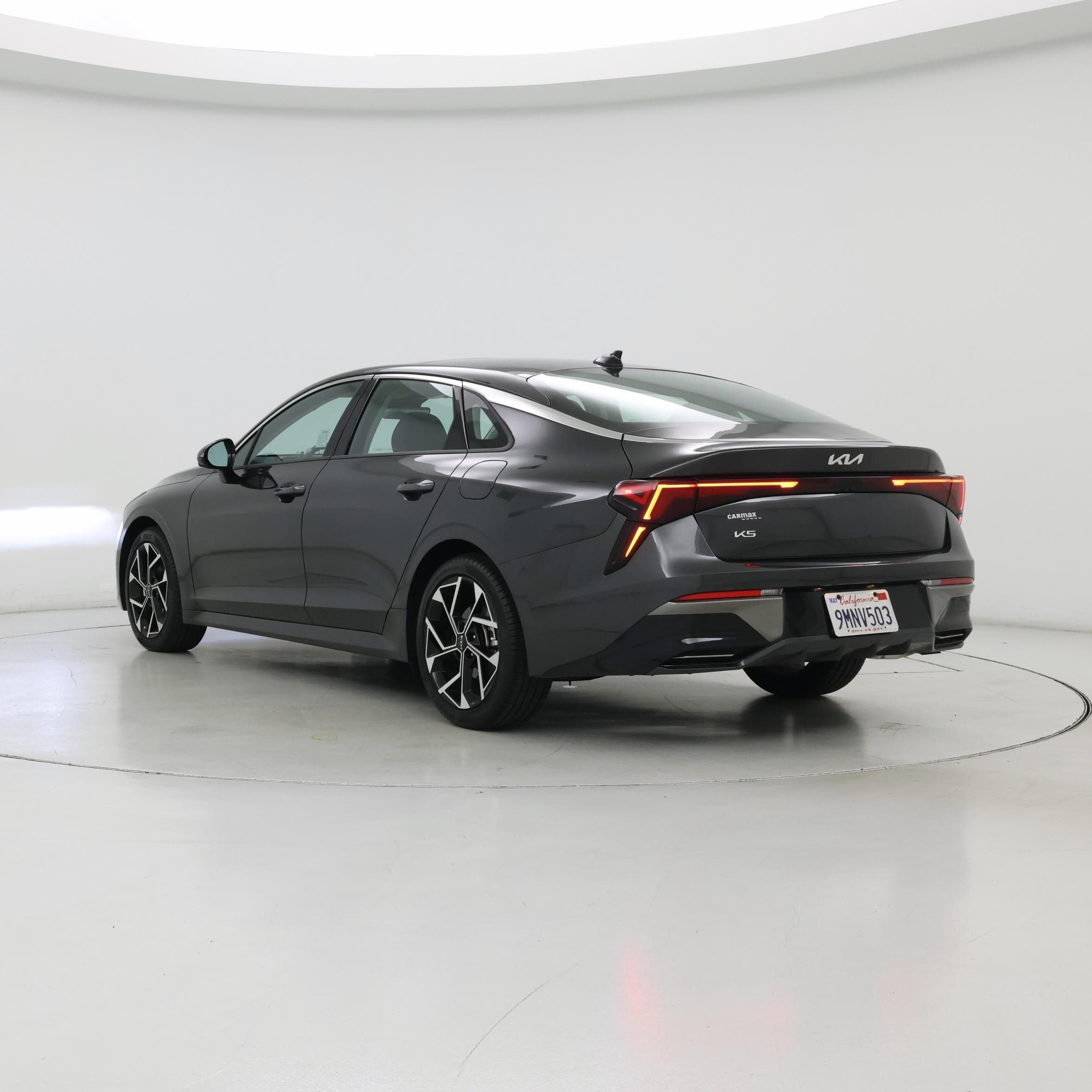 Thumbnail: 2025 Kia K5 - 2