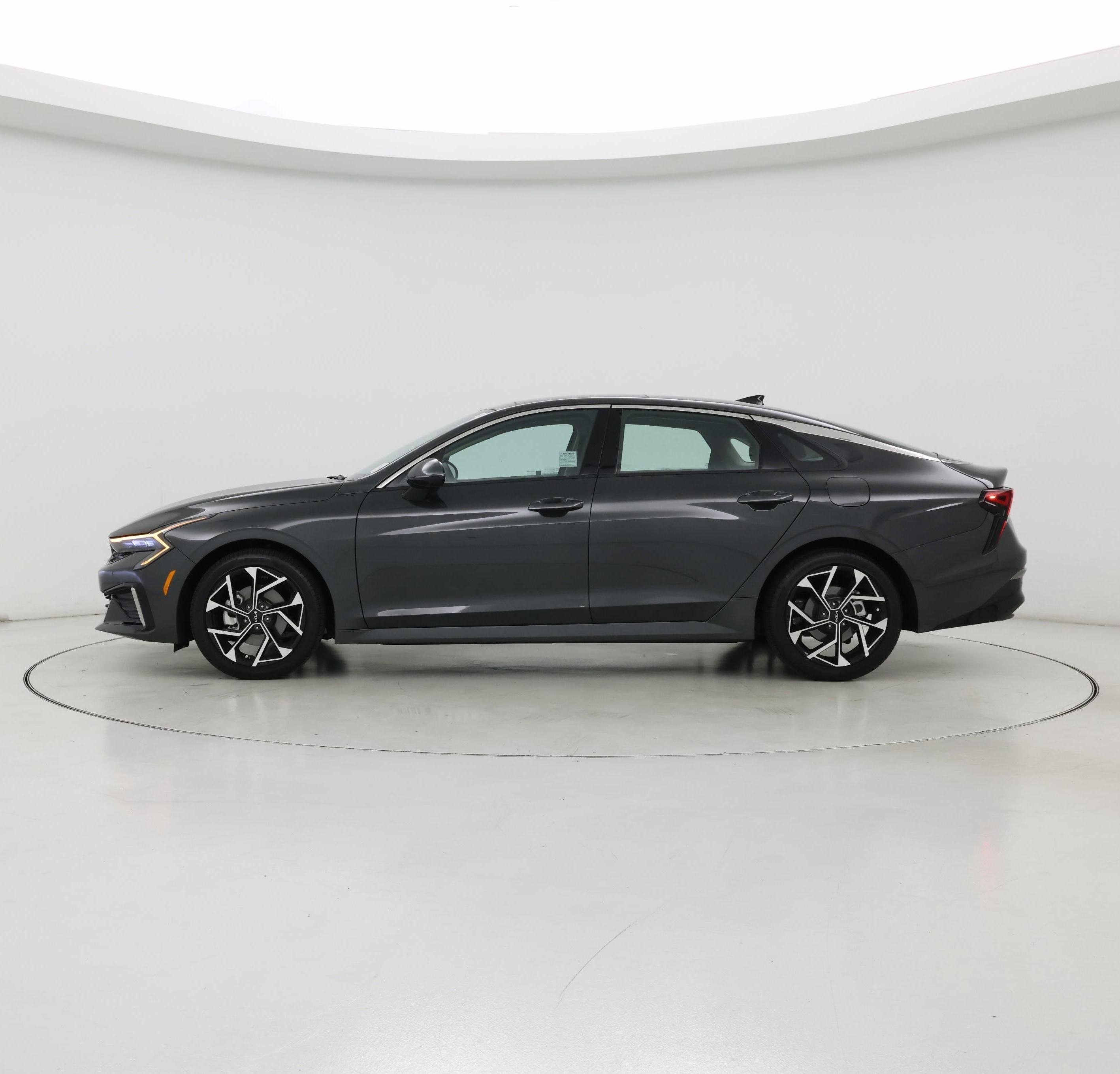 Thumbnail: 2025 Kia K5 - 3