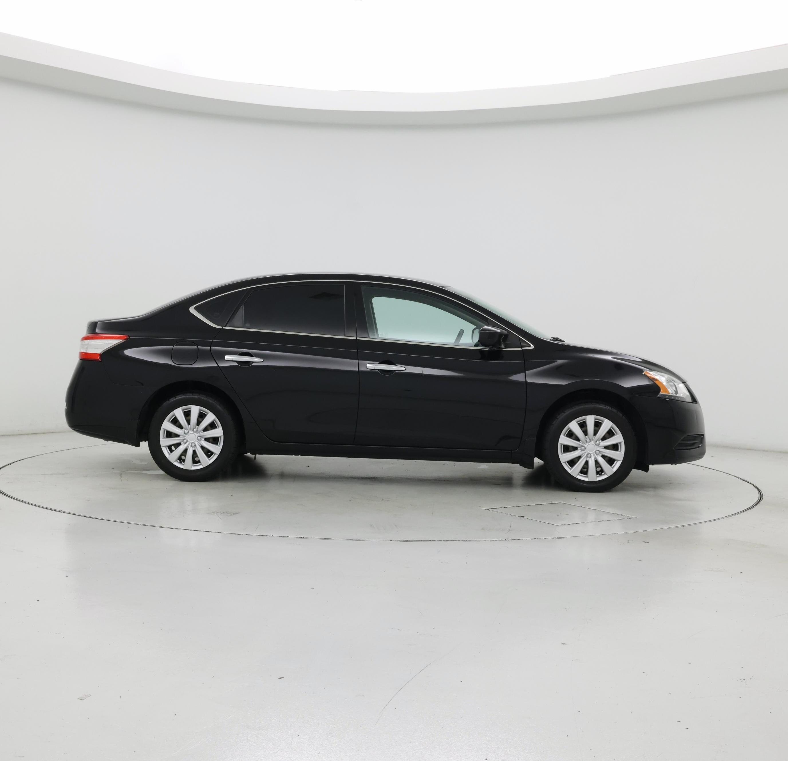 Thumbnail: 2015 Nissan Sentra - 7