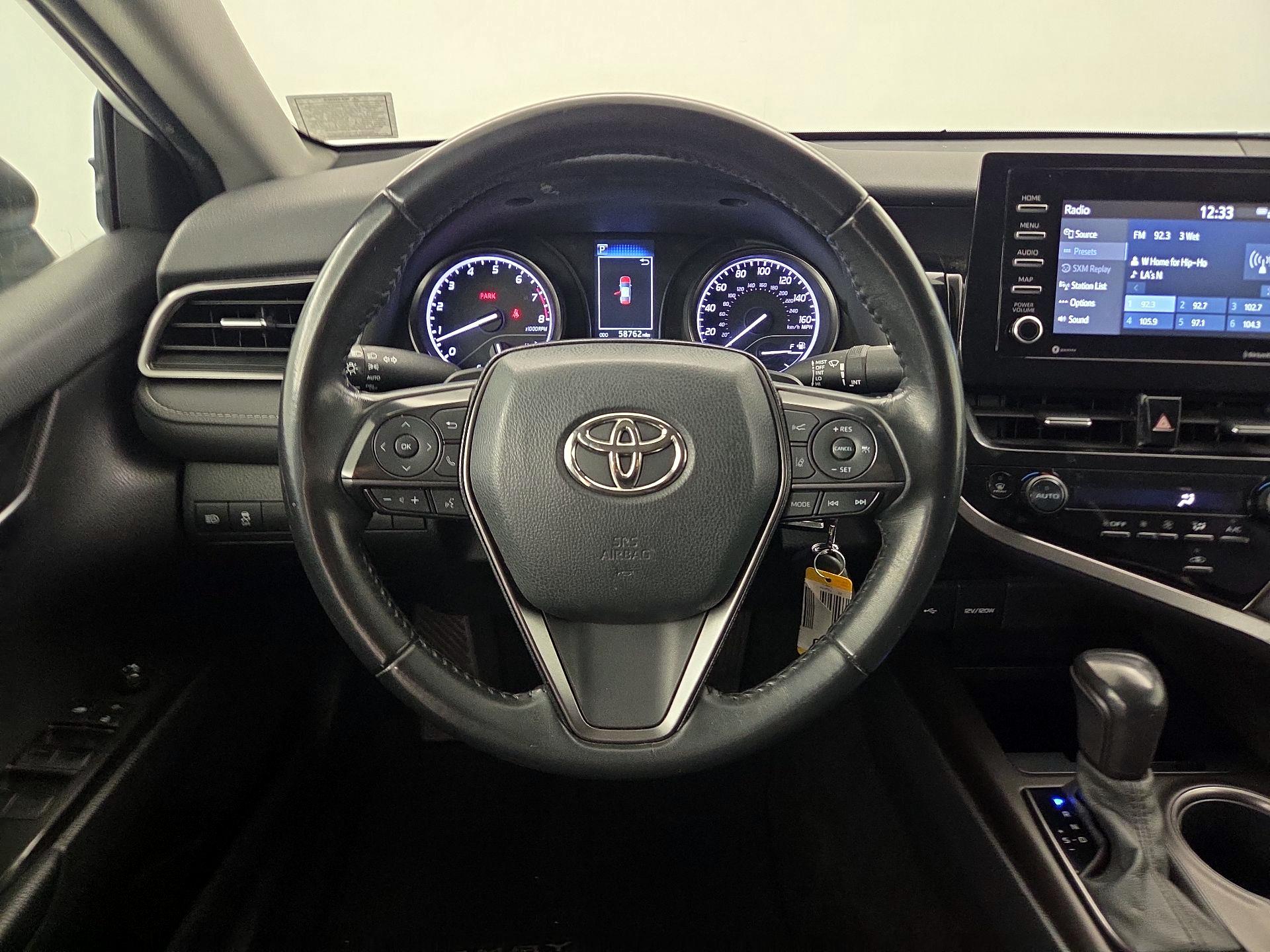 Thumbnail: 2022 Toyota Camry - 10