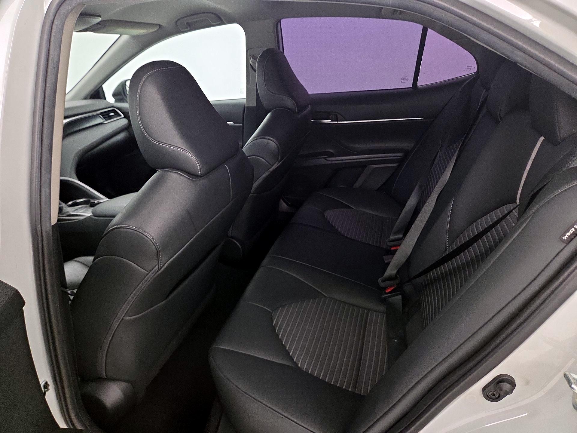 Thumbnail: 2022 Toyota Camry - 19