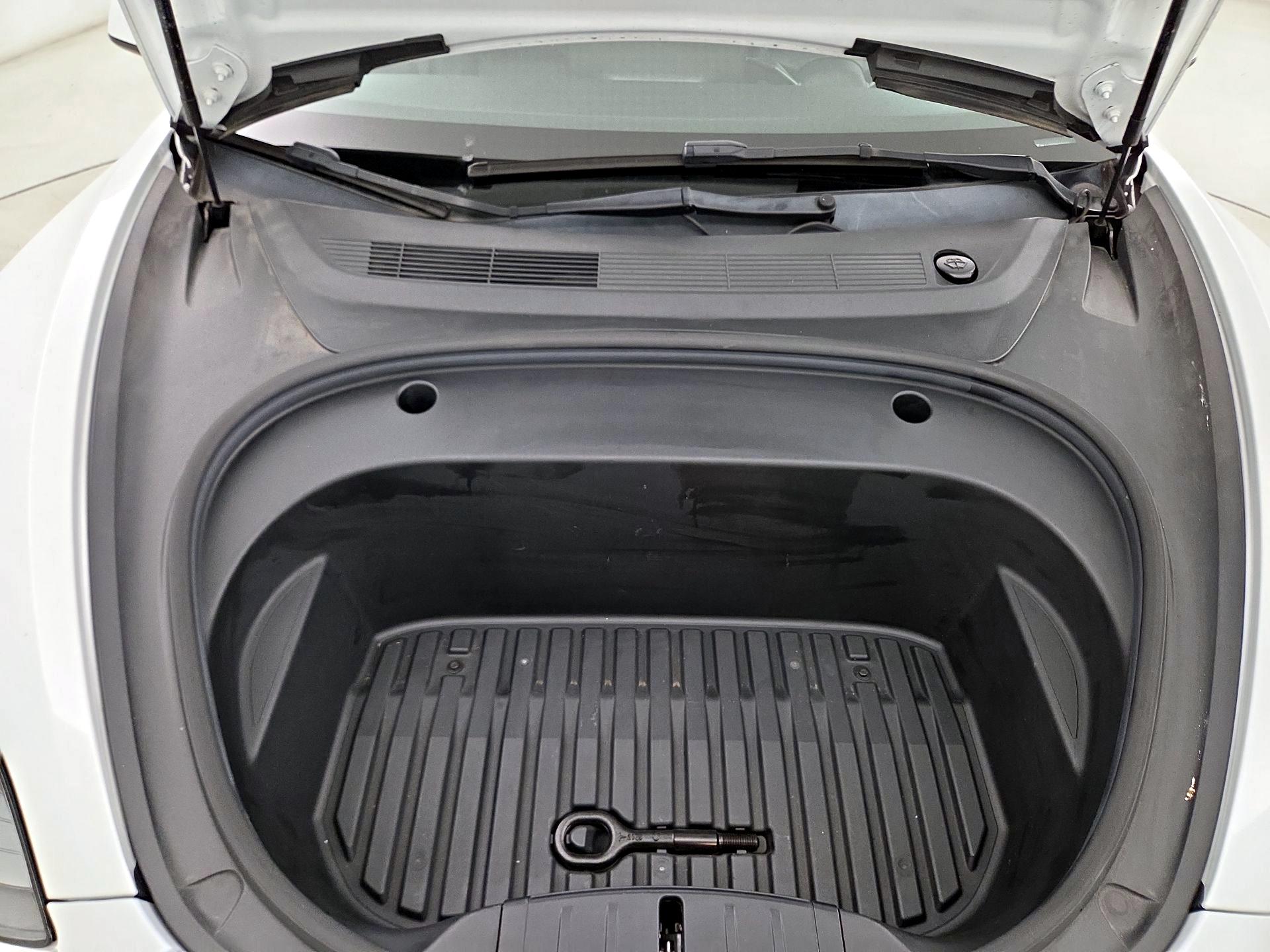 Thumbnail: 2021 Tesla Model 3 - 20