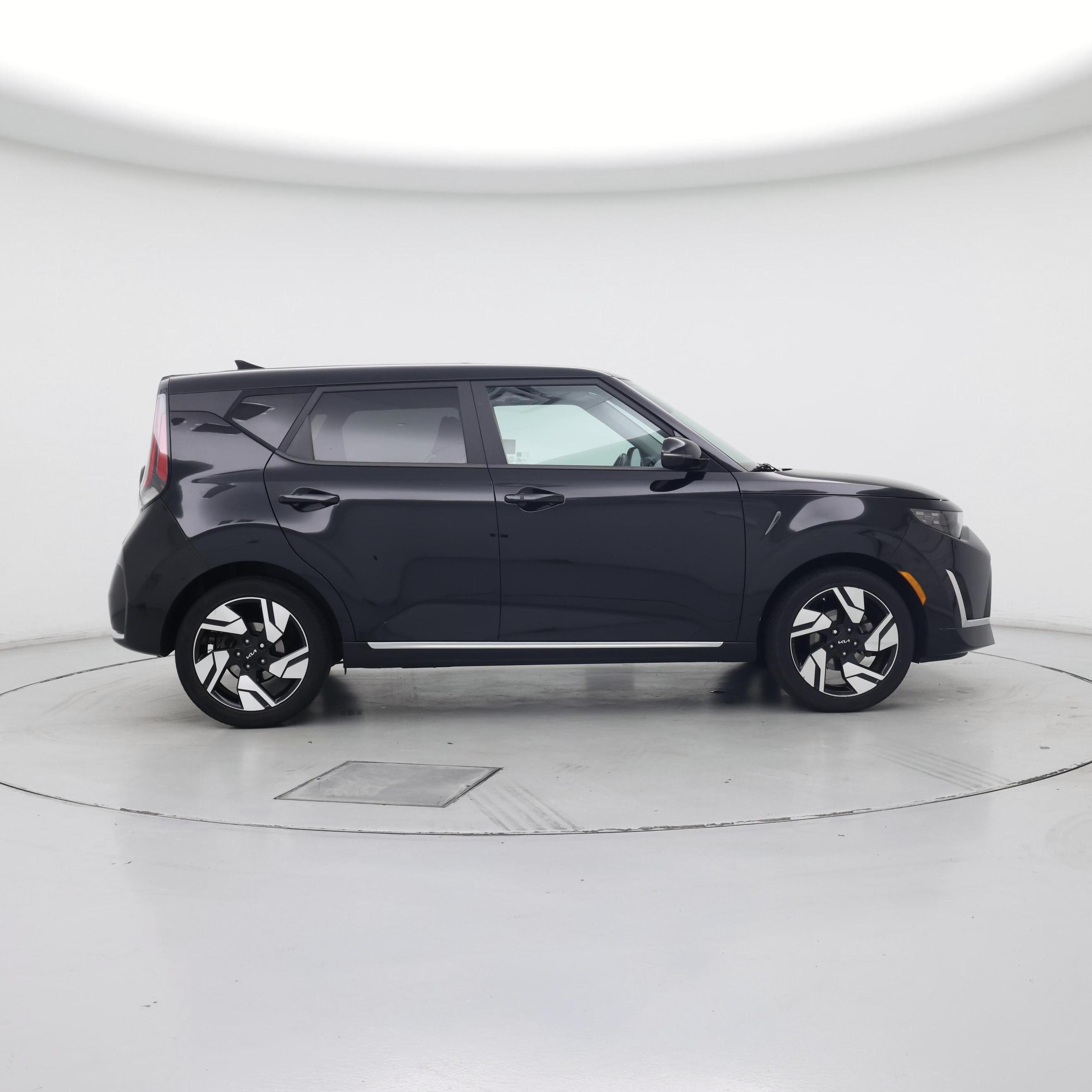 Thumbnail: 2023 Kia Soul - 7