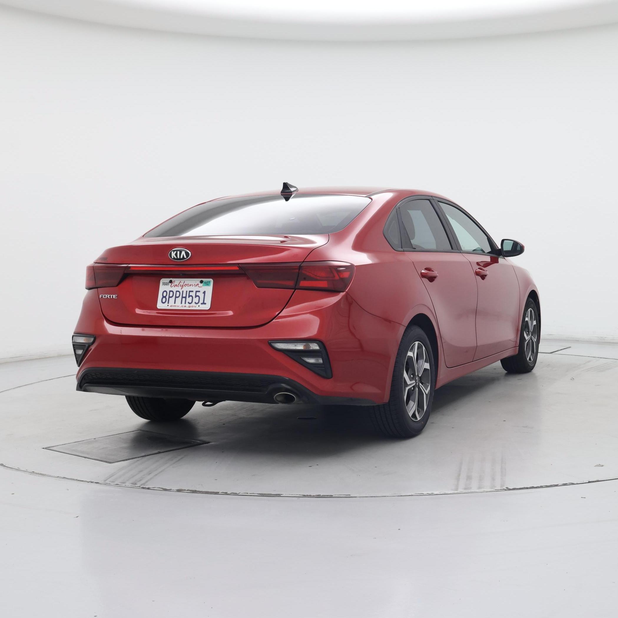 Thumbnail: 2020 Kia Forte - 8