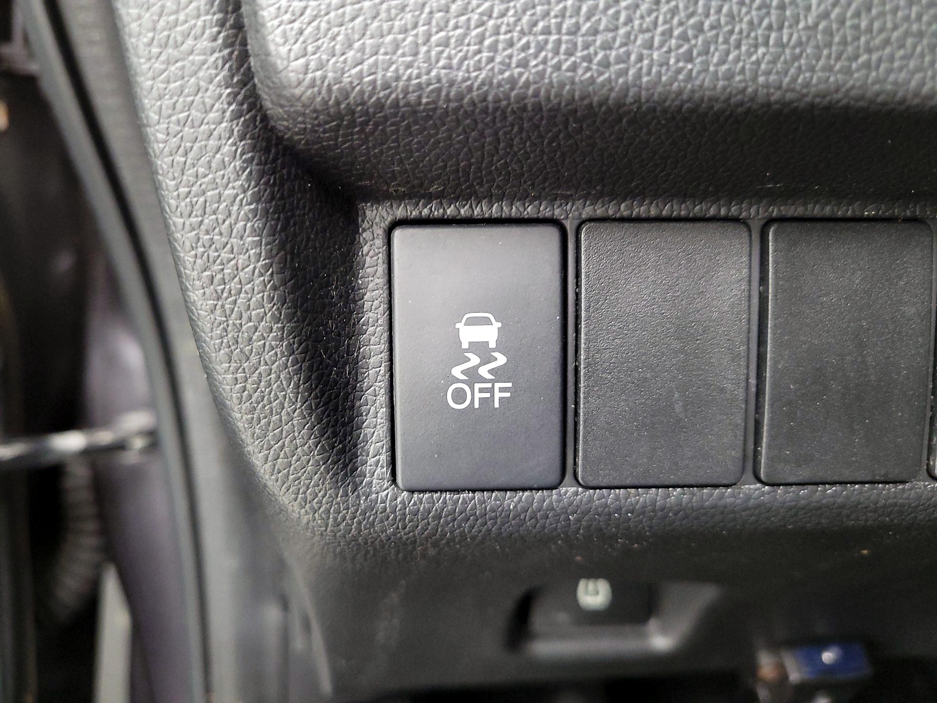 Thumbnail: 2015 Honda Fit - 13