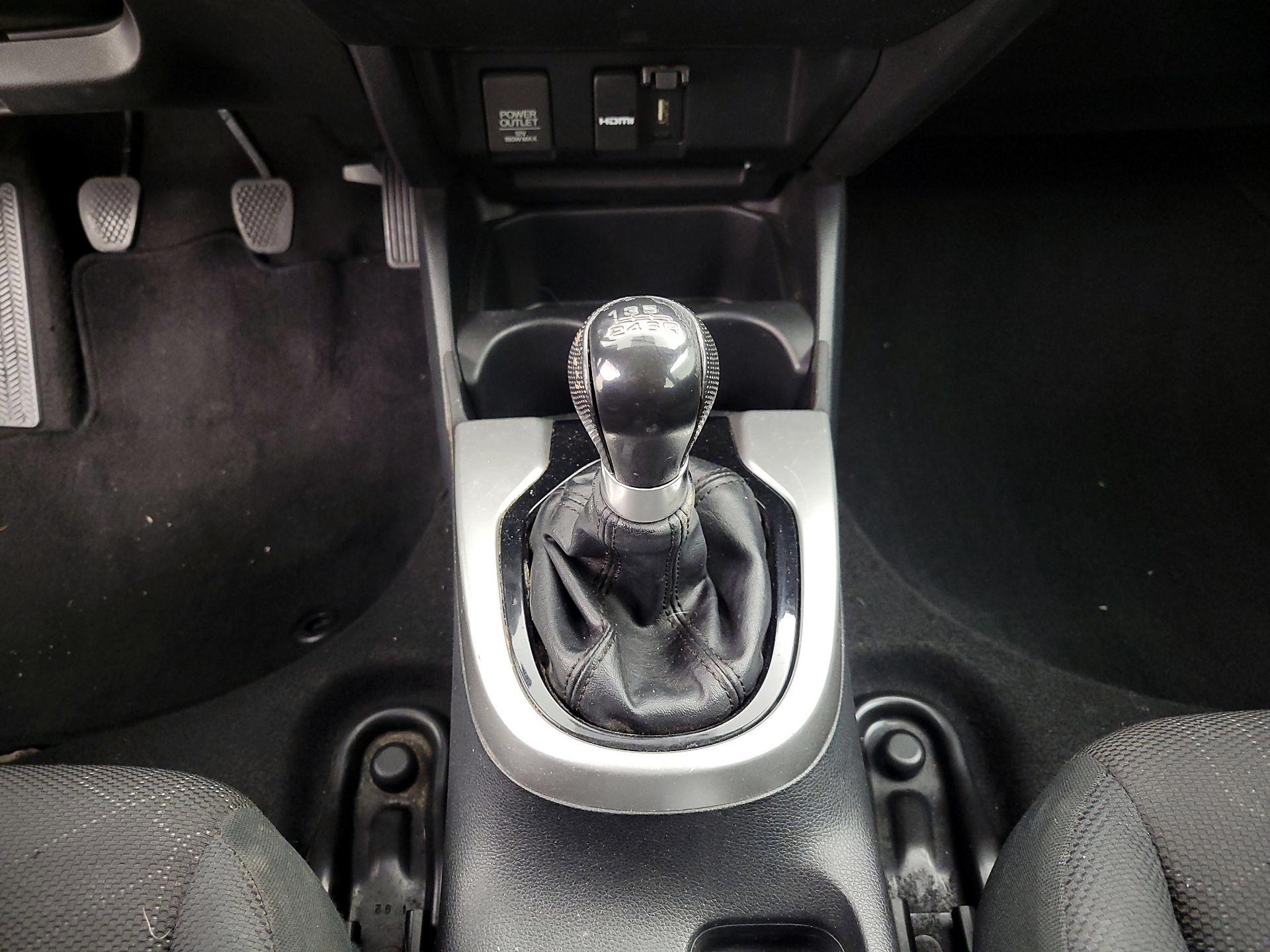 Thumbnail: 2015 Honda Fit - 17