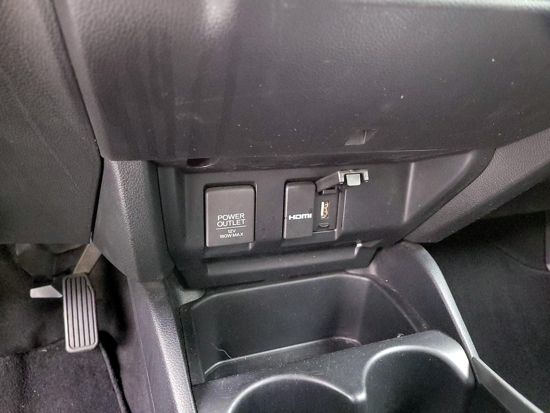 Thumbnail: 2015 Honda Fit - 18