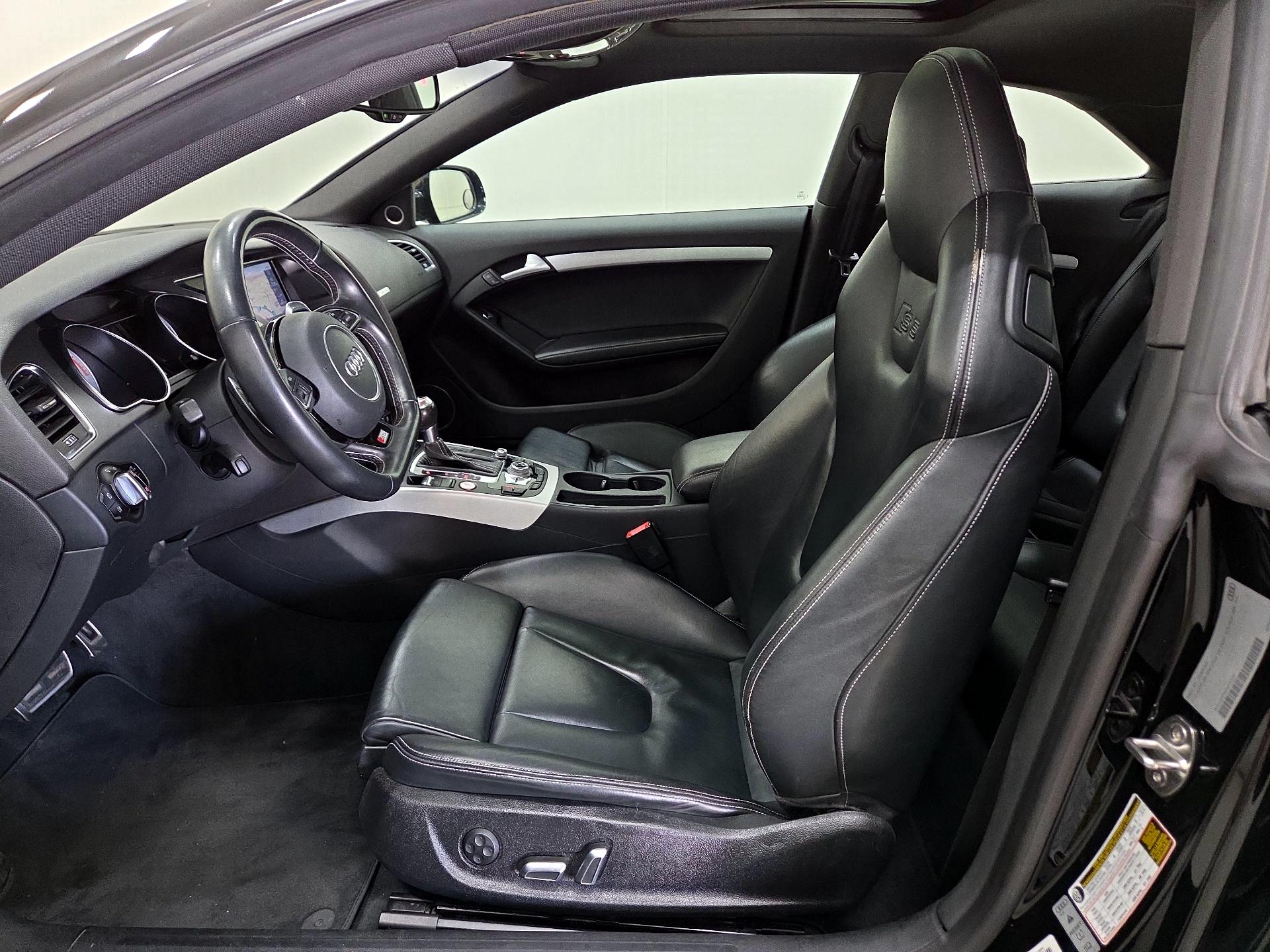 Thumbnail: 2015 Audi S5 - 11