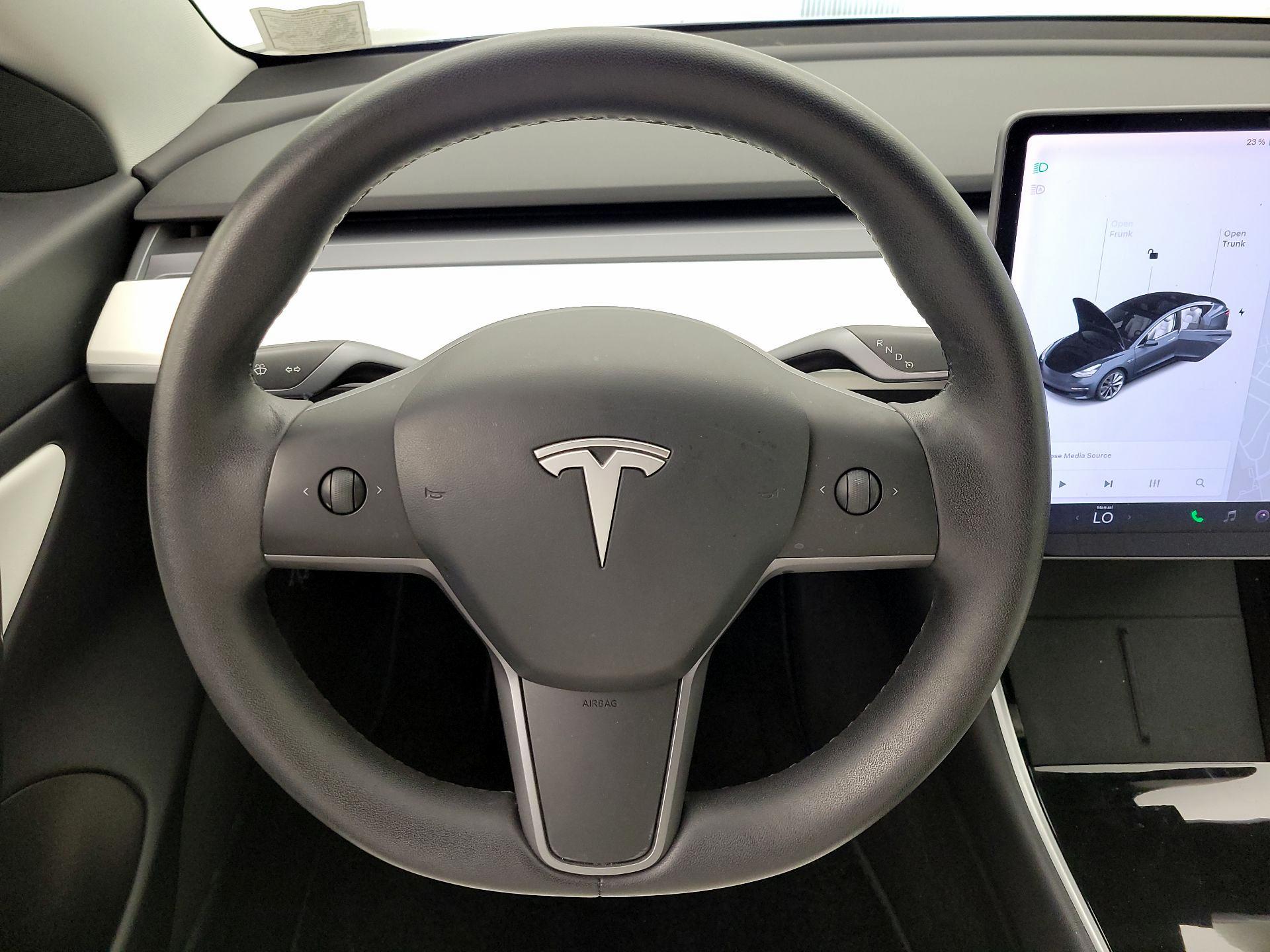 Thumbnail: 2020 Tesla Model 3 - 10