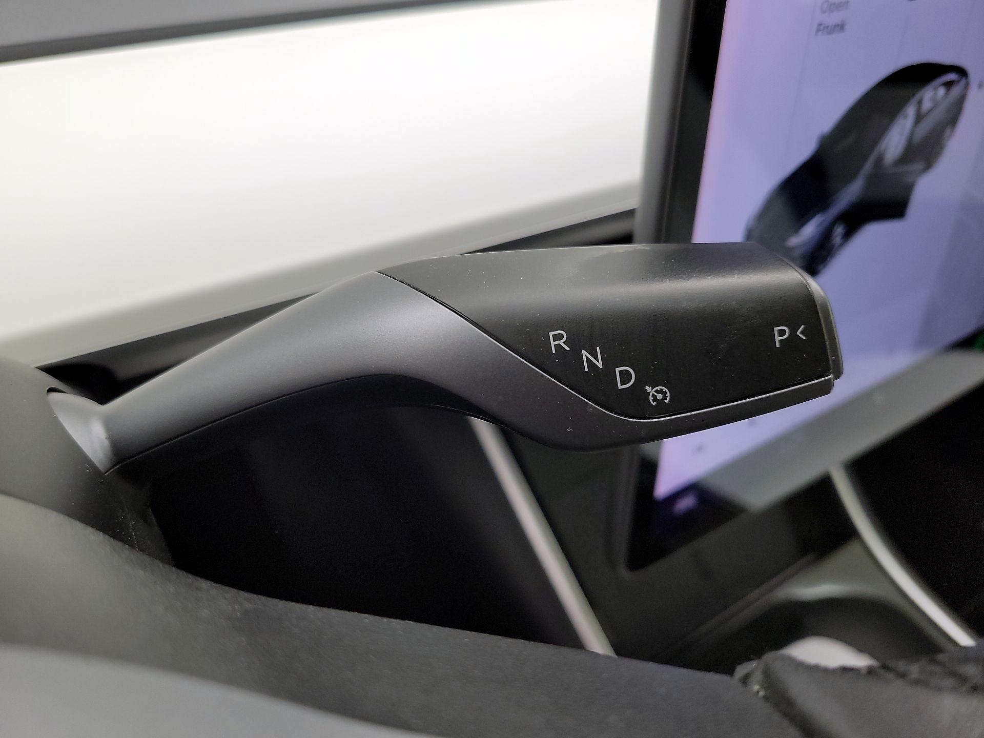 Thumbnail: 2020 Tesla Model 3 - 17