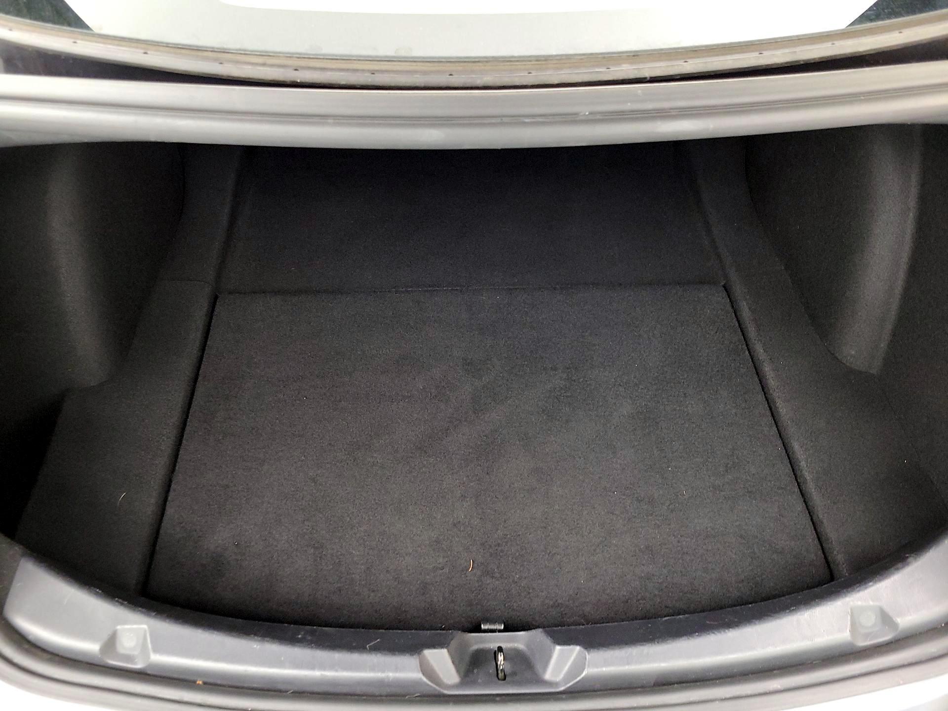 Thumbnail: 2020 Tesla Model 3 - 20