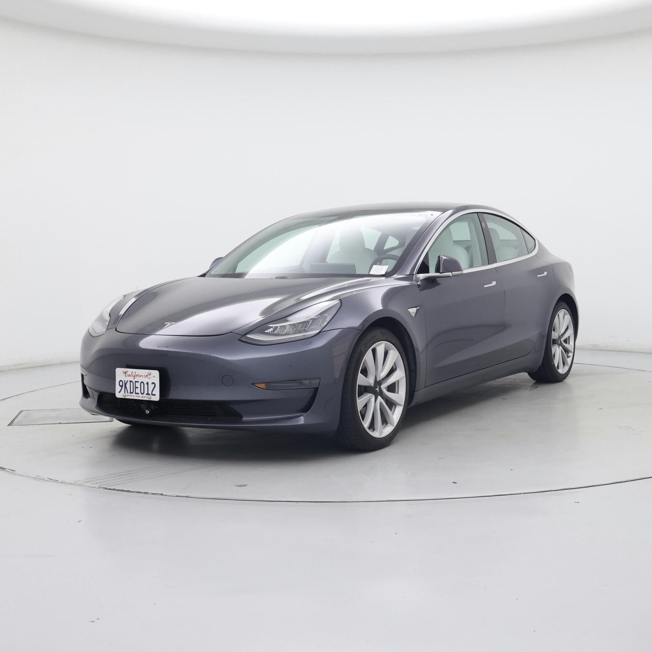 Thumbnail: 2020 Tesla Model 3 - 4