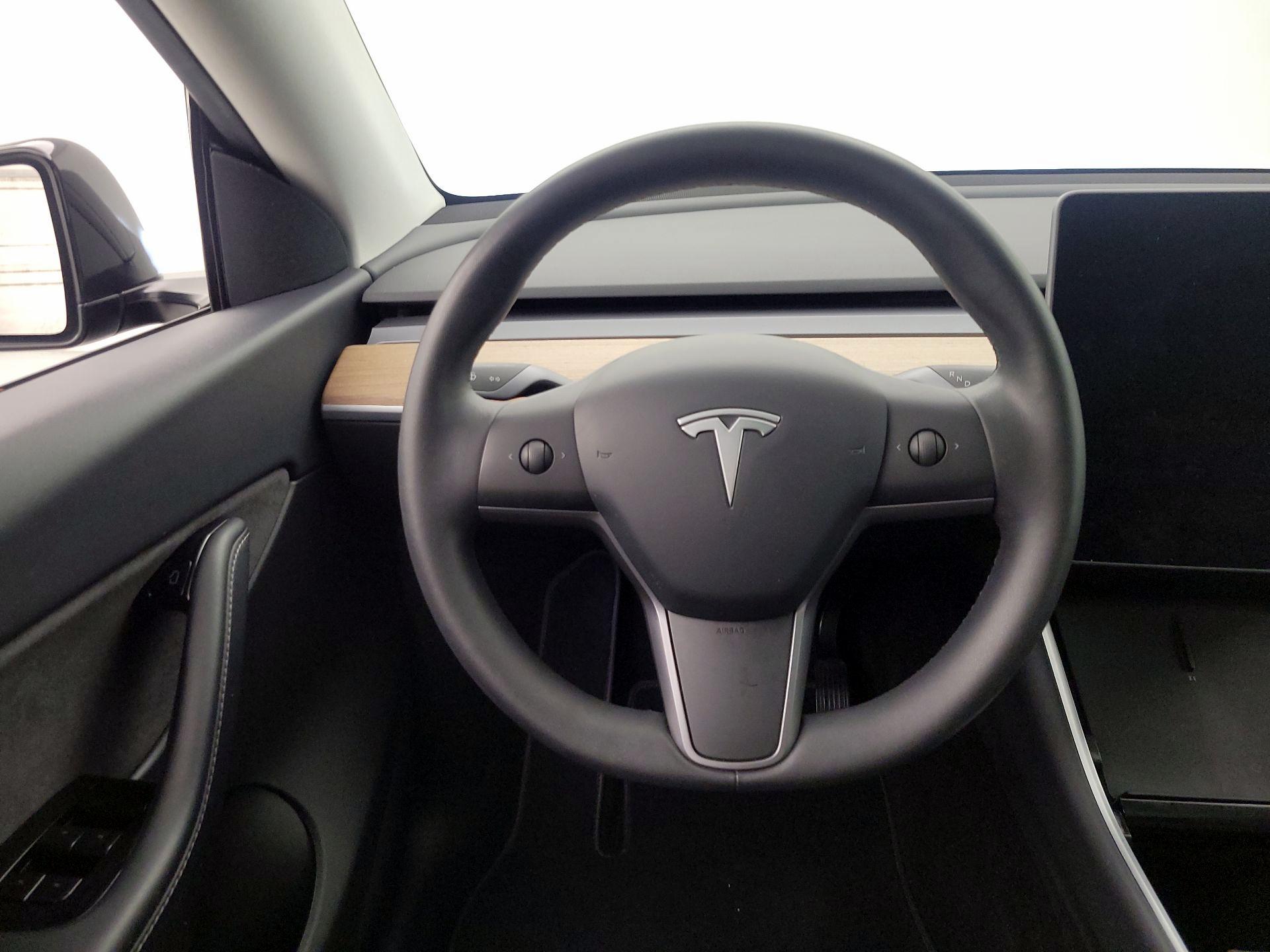 Thumbnail: 2021 Tesla Model Y - 10
