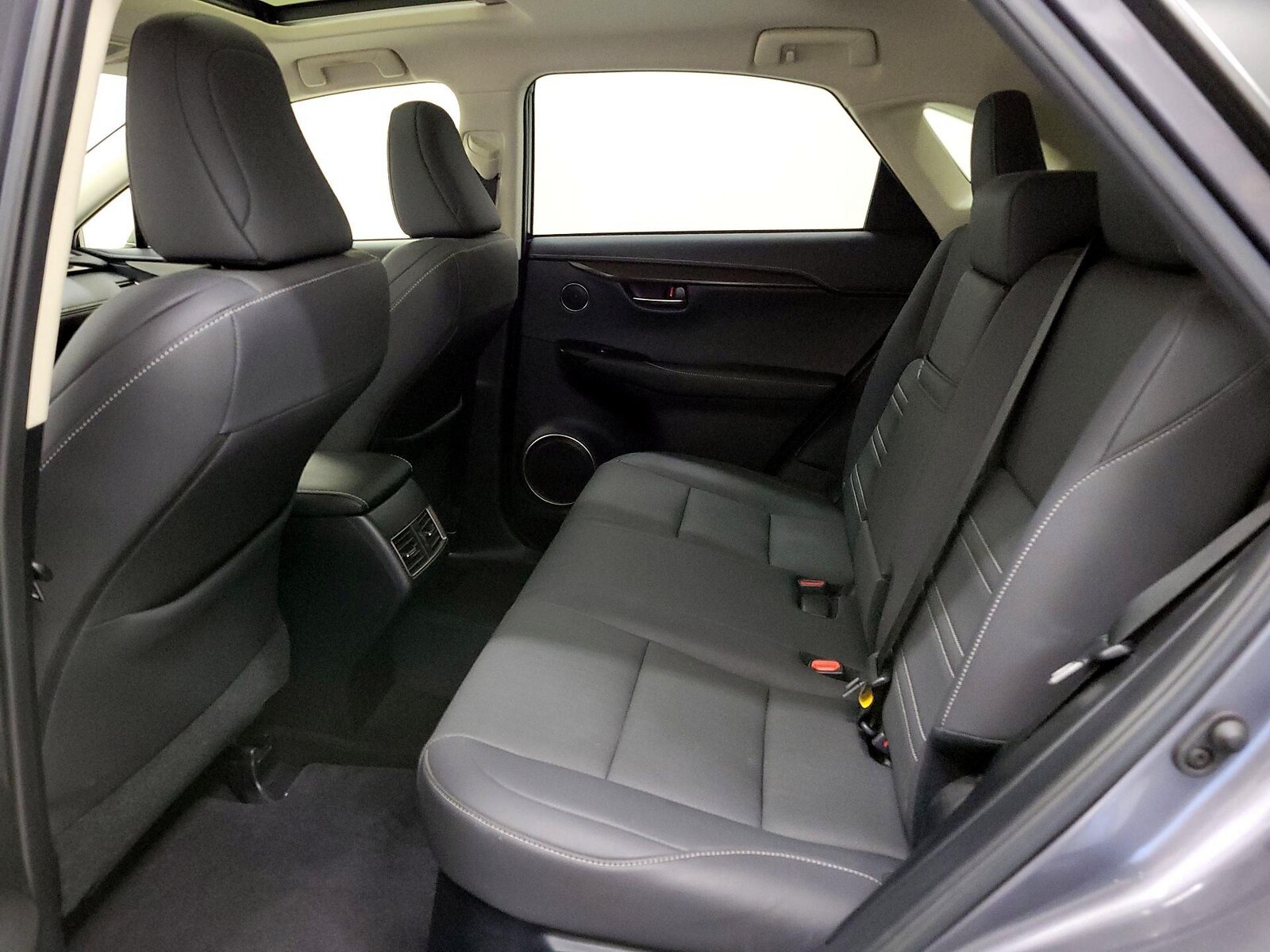 2020 Lexus NX 300 - Photo 22