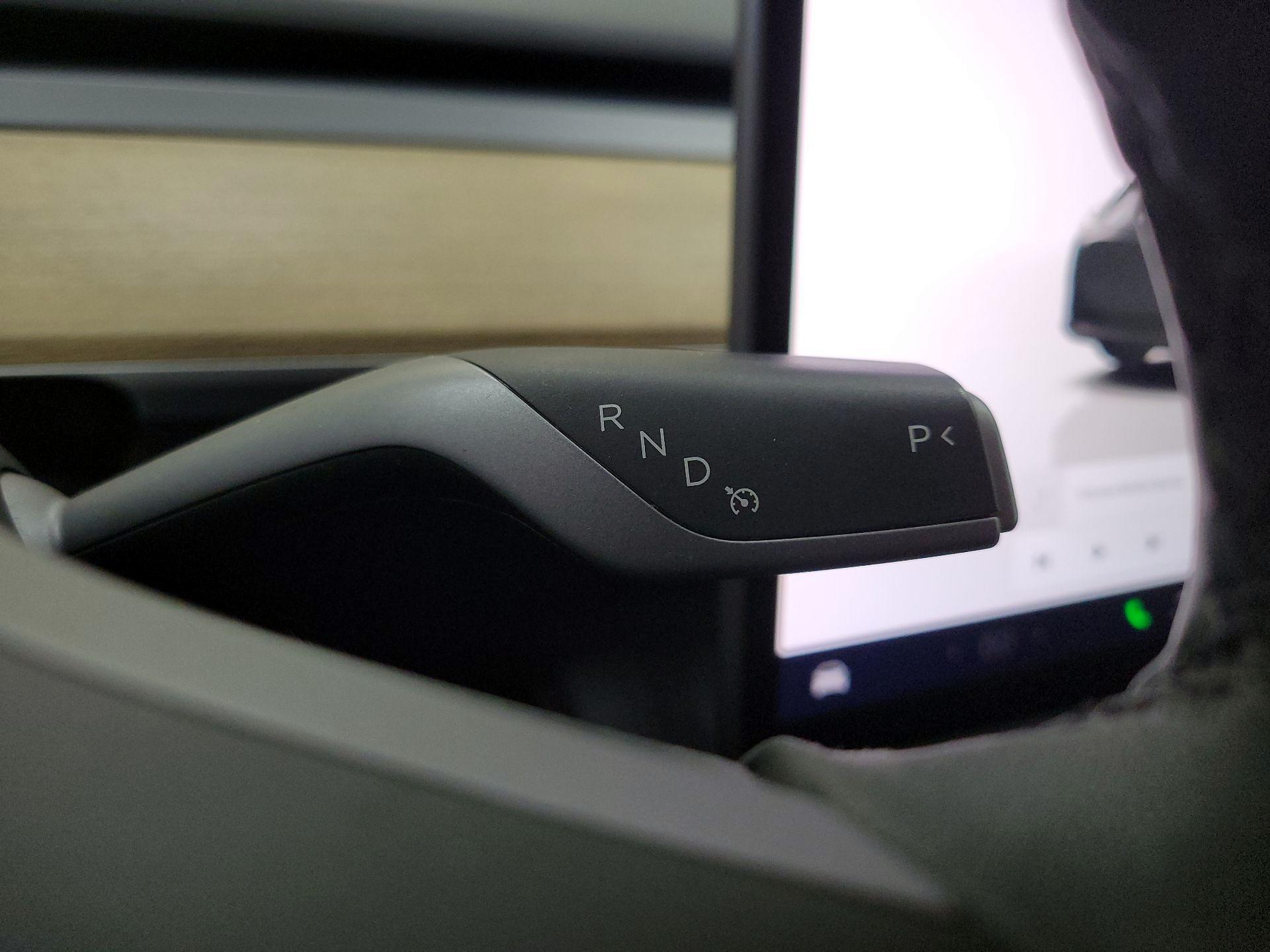 Thumbnail: 2023 Tesla Model Y - 17