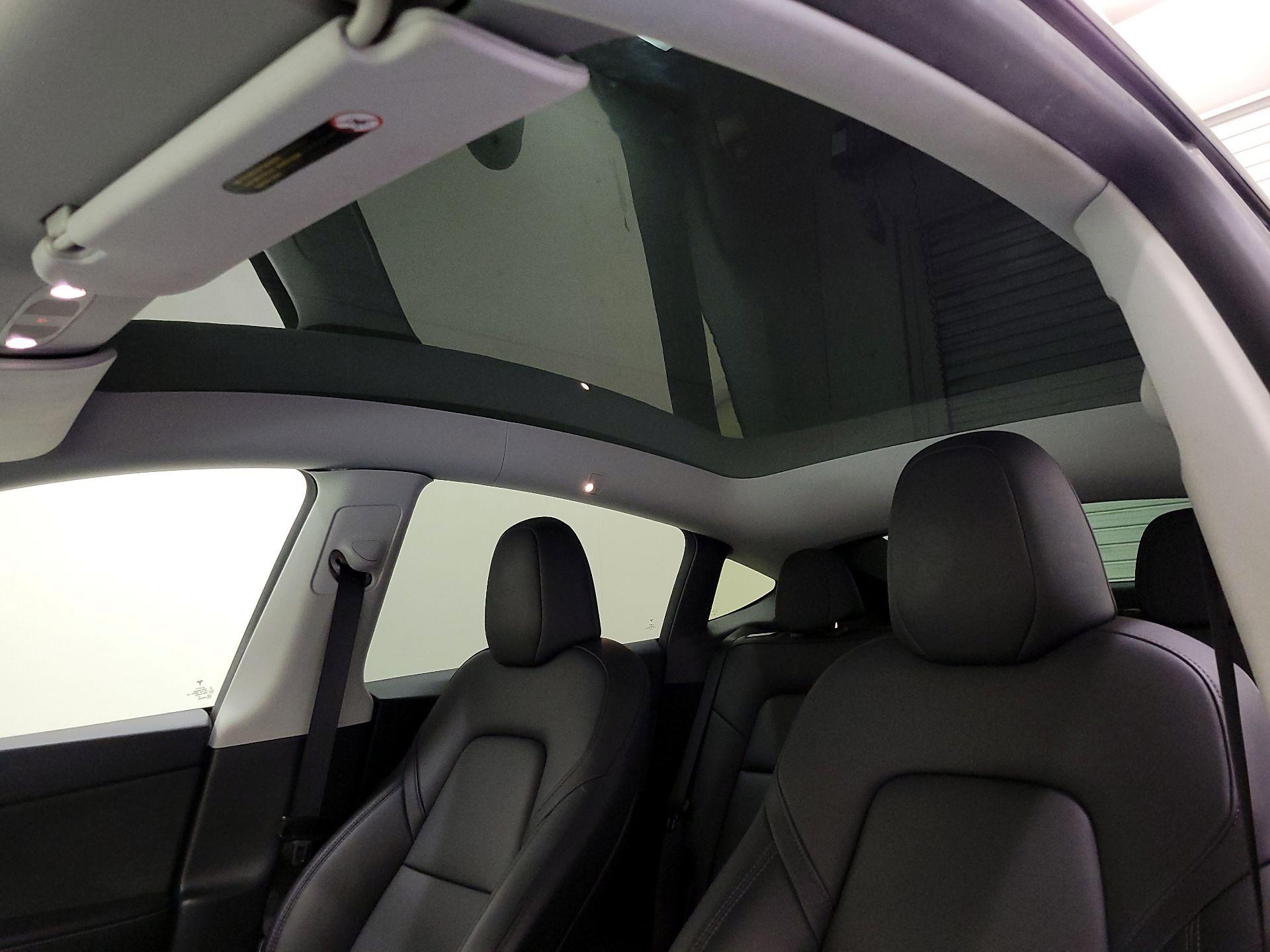 Thumbnail: 2023 Tesla Model Y - 18