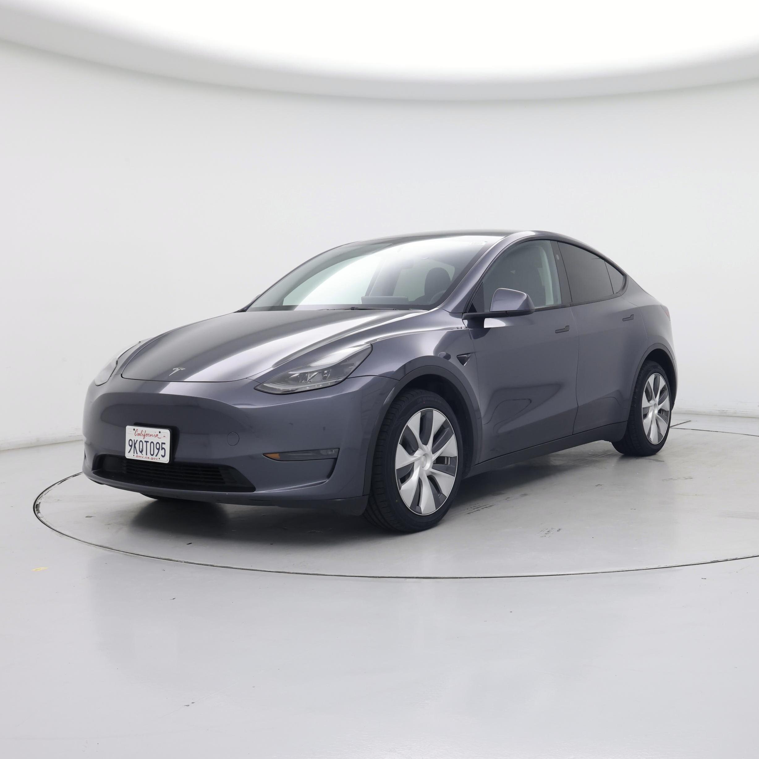Thumbnail: 2023 Tesla Model Y - 4