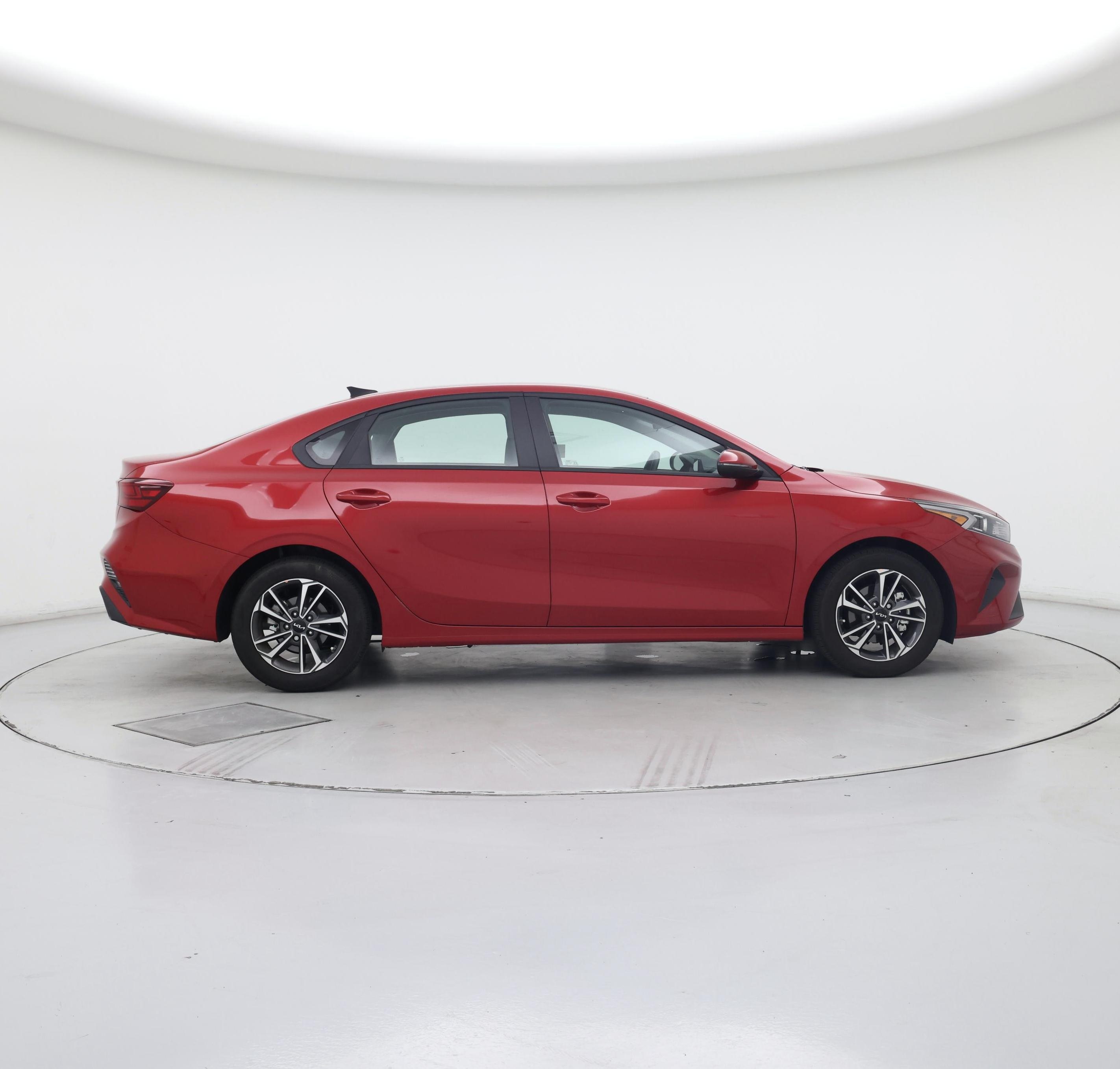 Thumbnail: 2024 Kia Forte - 7