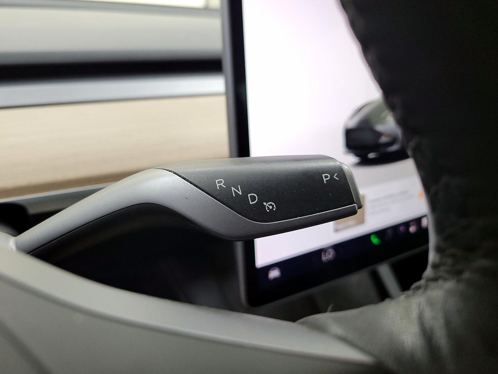 Thumbnail: 2023 Tesla Model 3 - 17